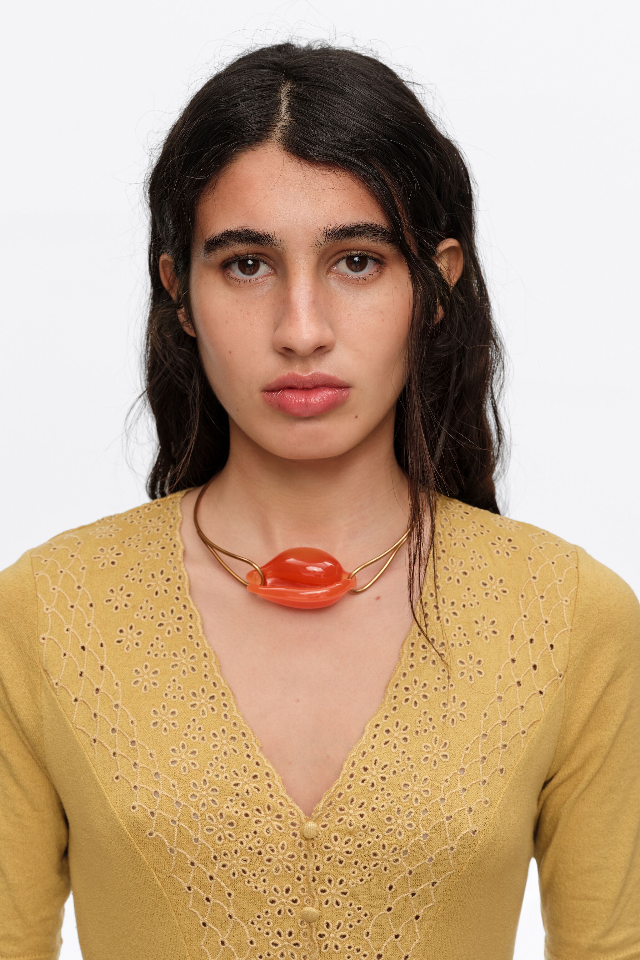 Orange resin seashell choker necklace