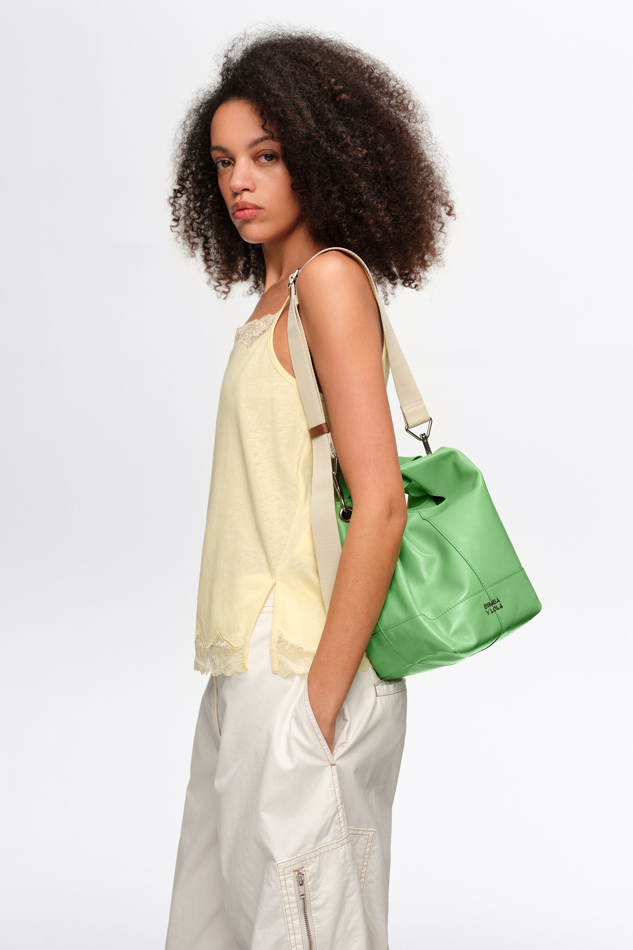 Medium emerald leather Paper bag