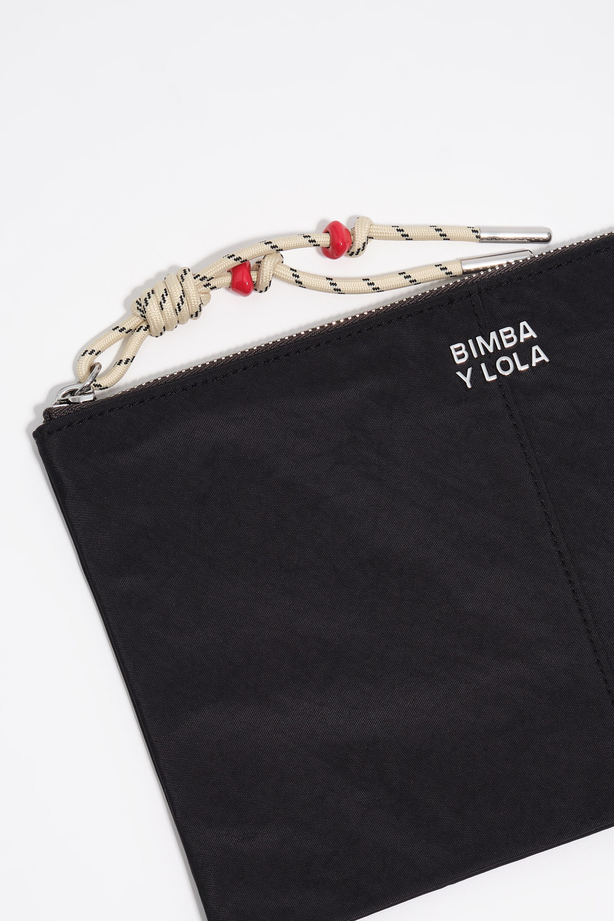 Graphite nylon make-up case
