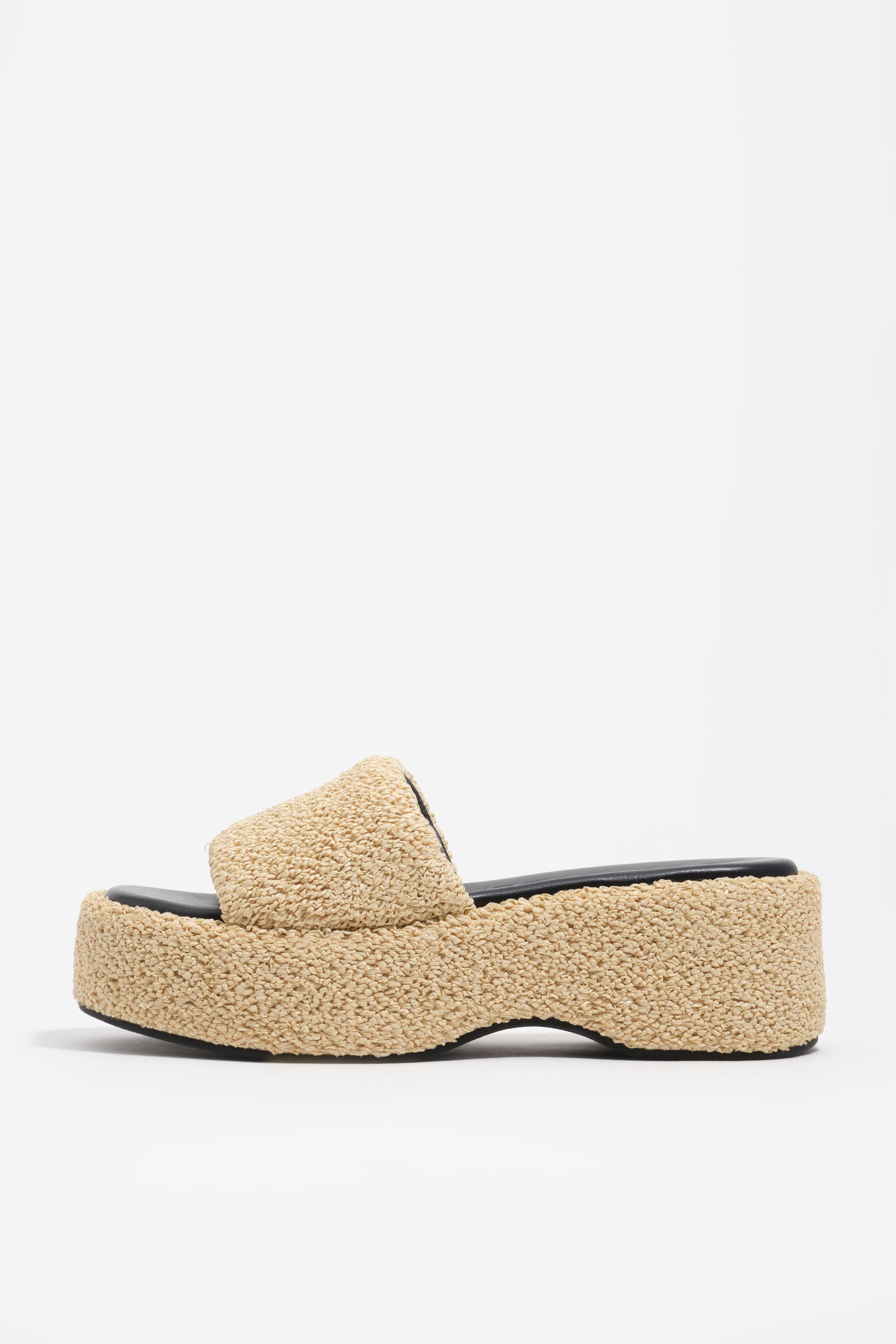 Natural fabric high platform sandal