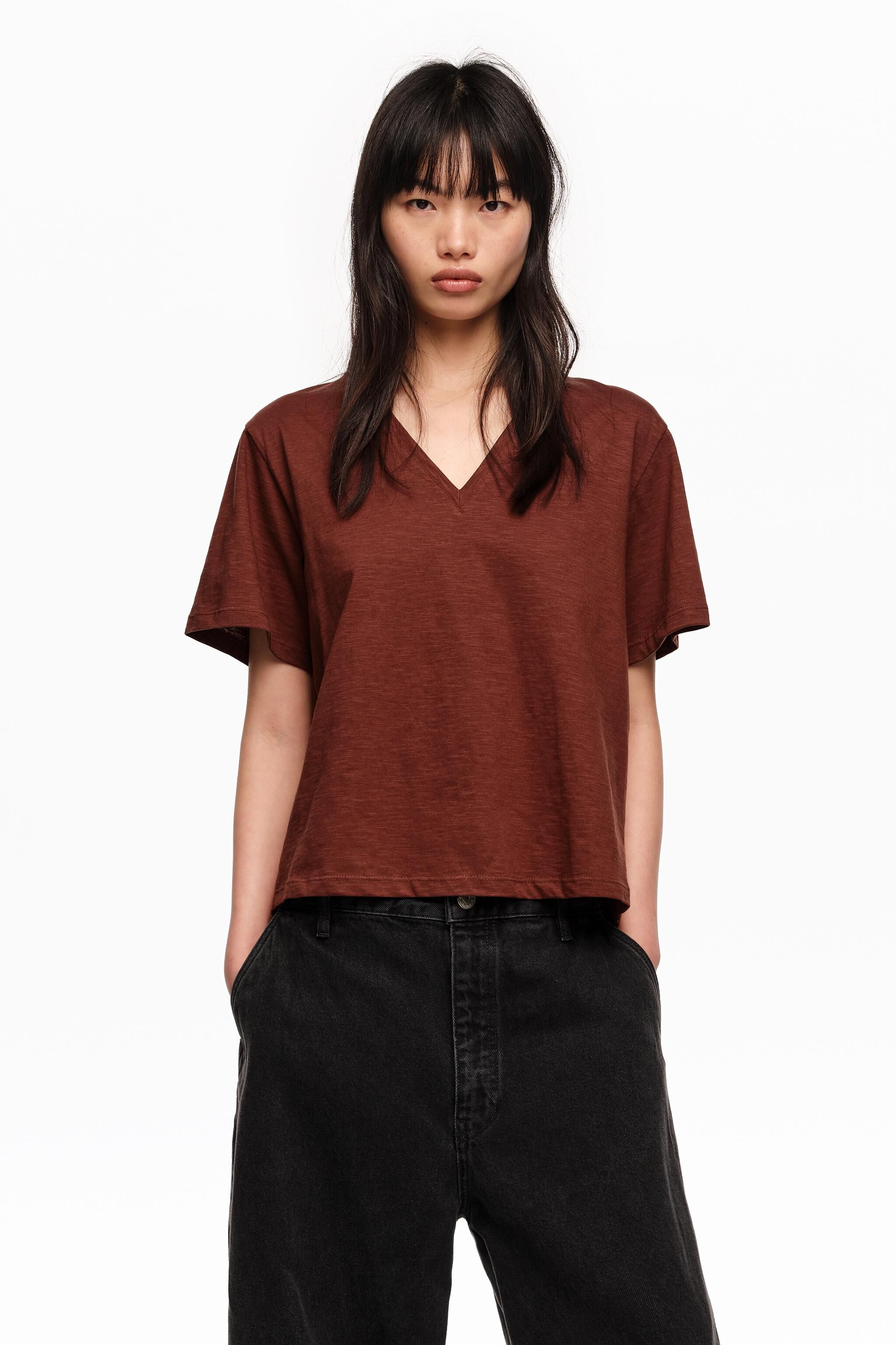 Brown V-neck cotton T-shirt