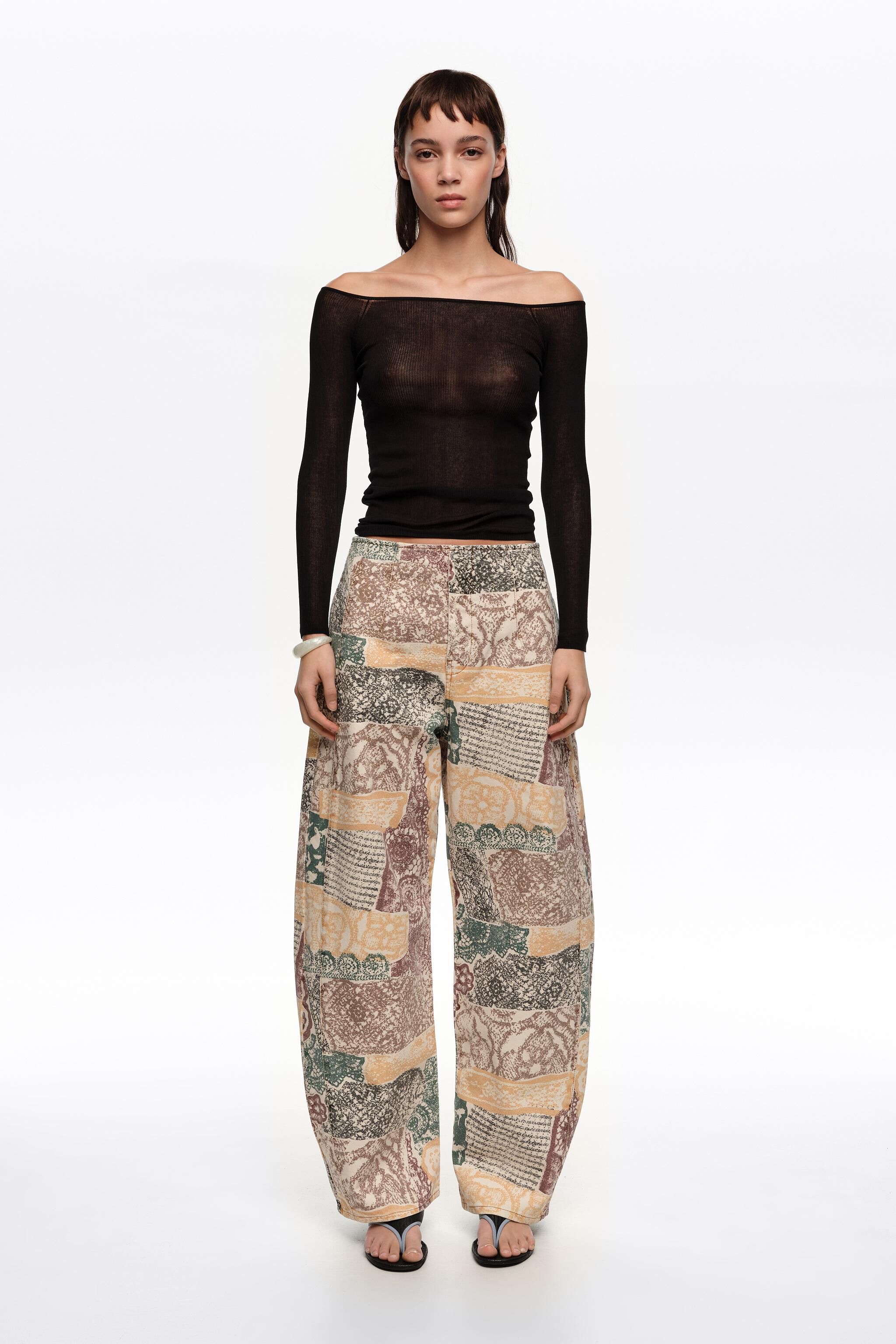 BARREL - Ivory Lace jeans with buckle