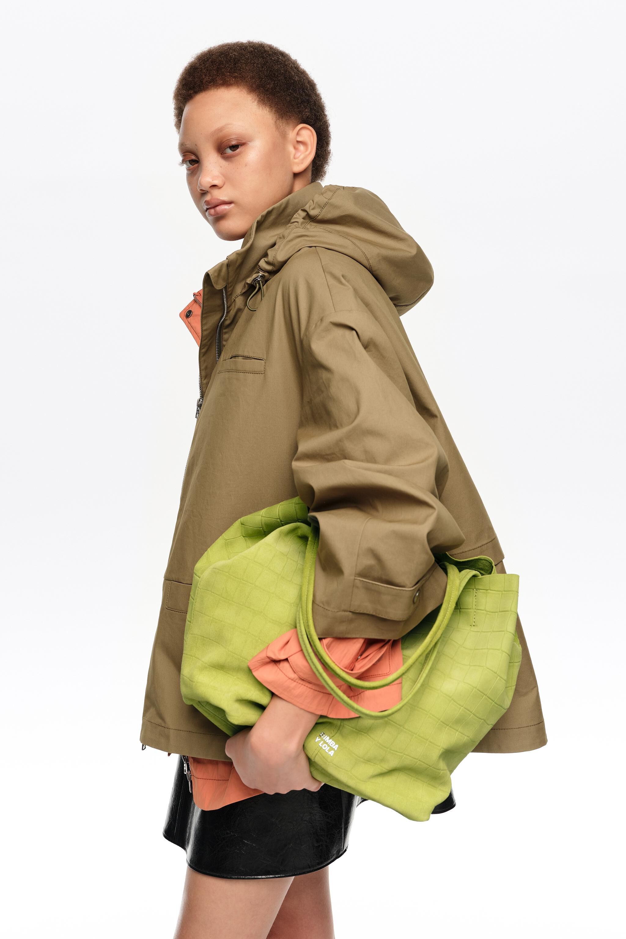 Large suede shopper bag in lime embossed crocodile