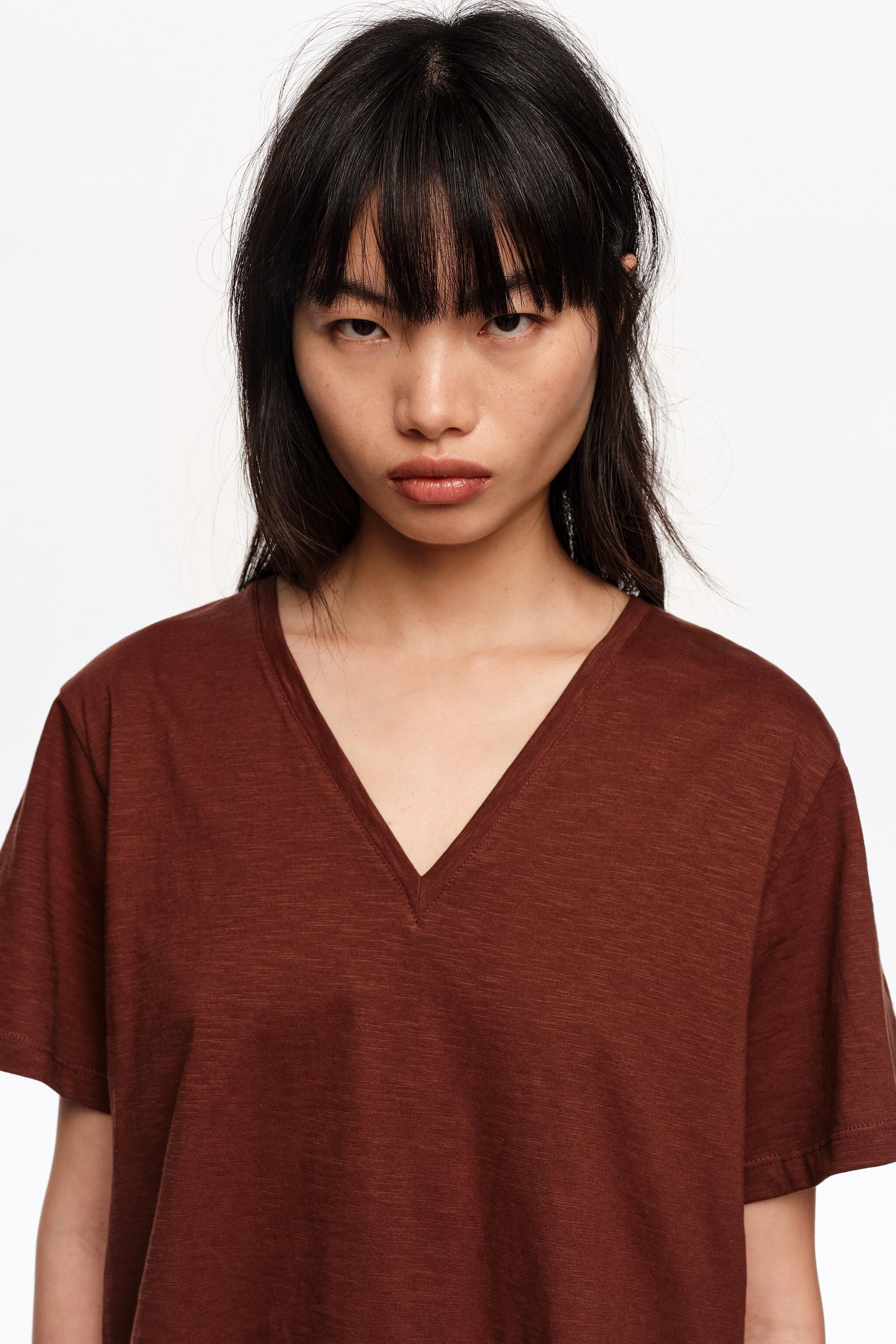 Brown V-neck cotton T-shirt