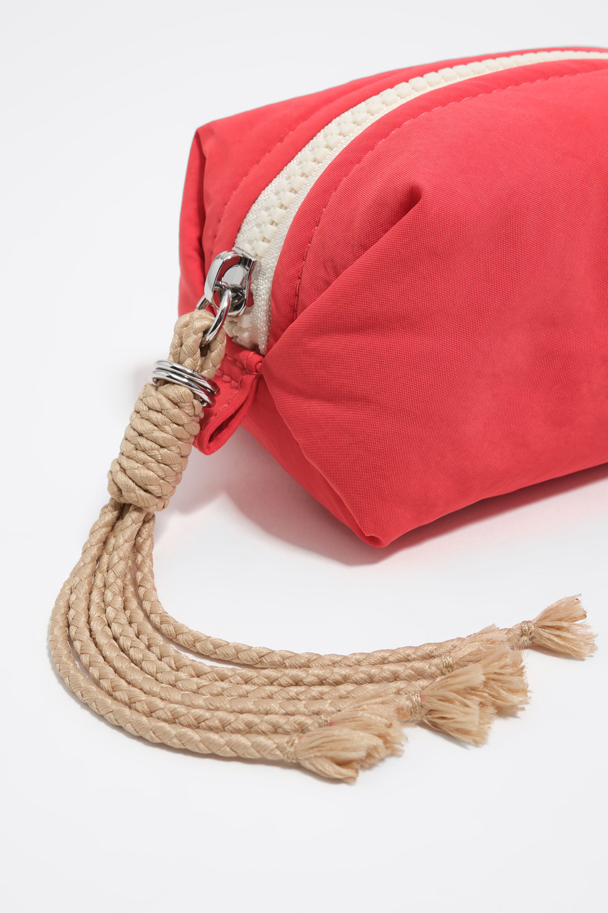 Small pomegranate nylon make-up case