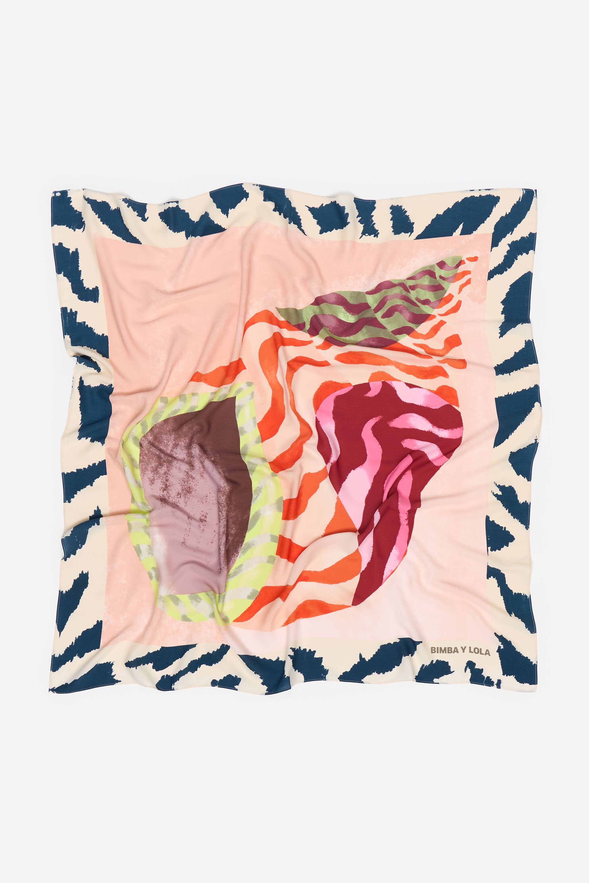 Pink shell scarf