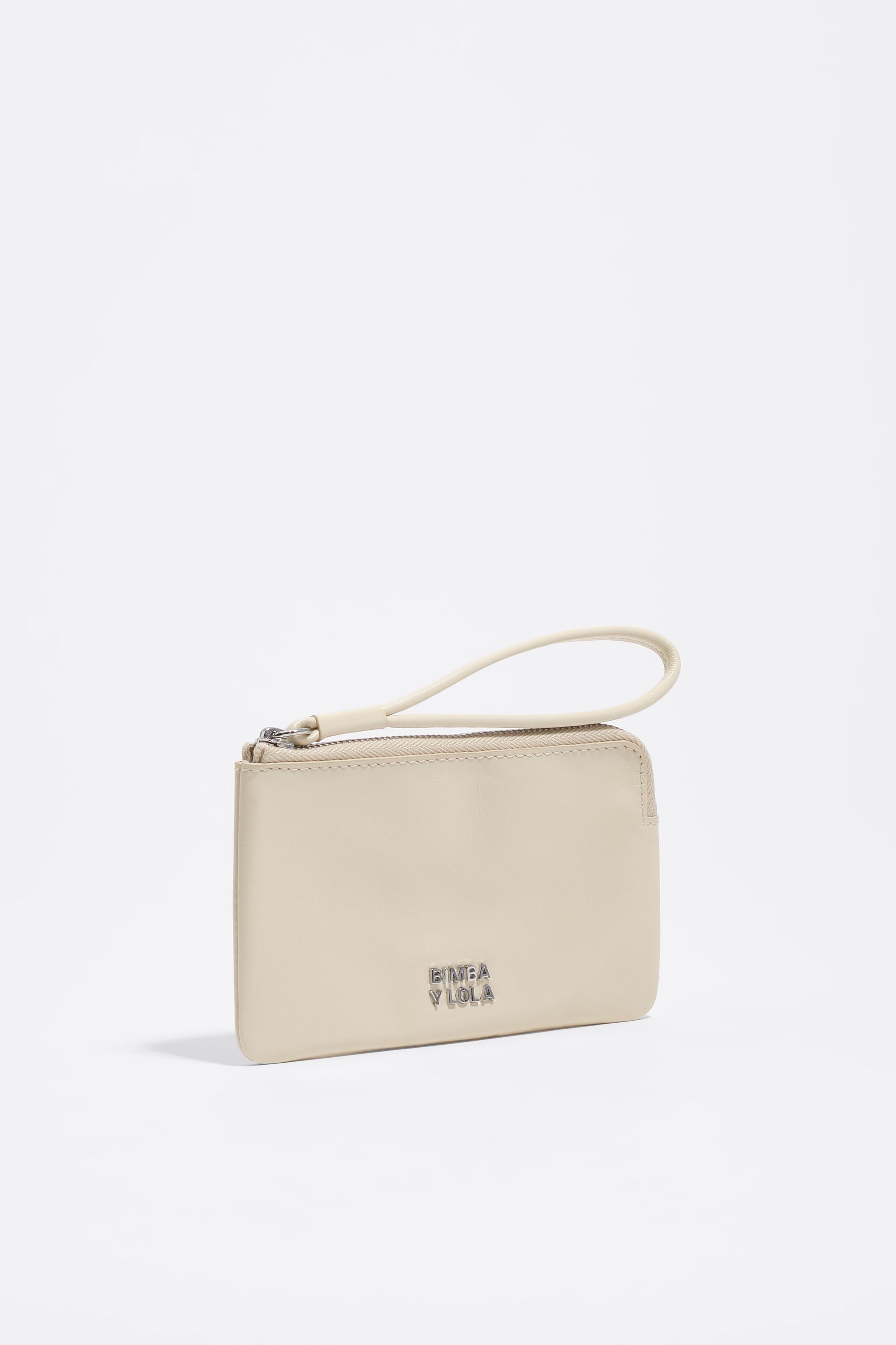 Cream shiny leather coin purse