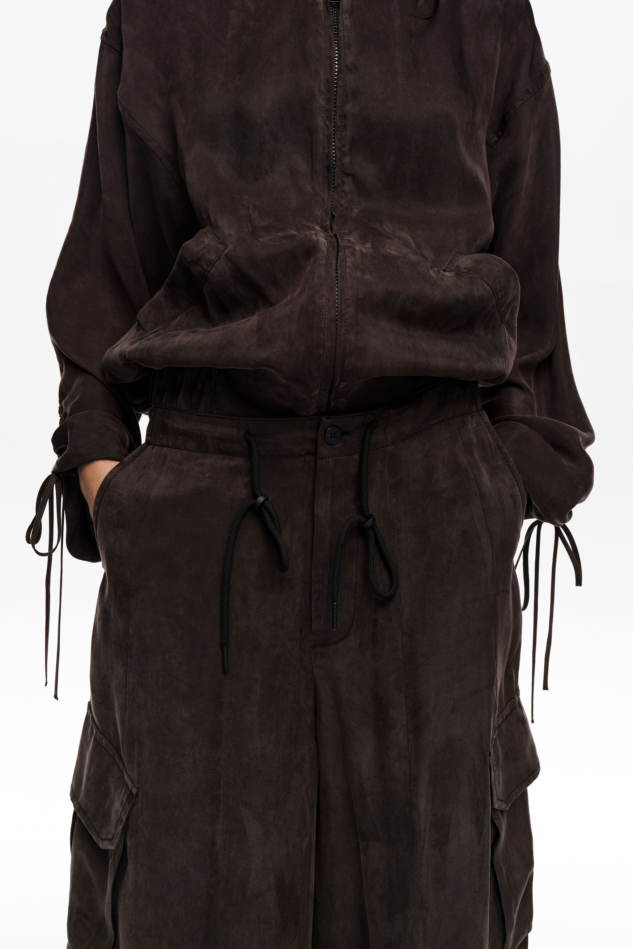 Washed black fluid cargo trousers
