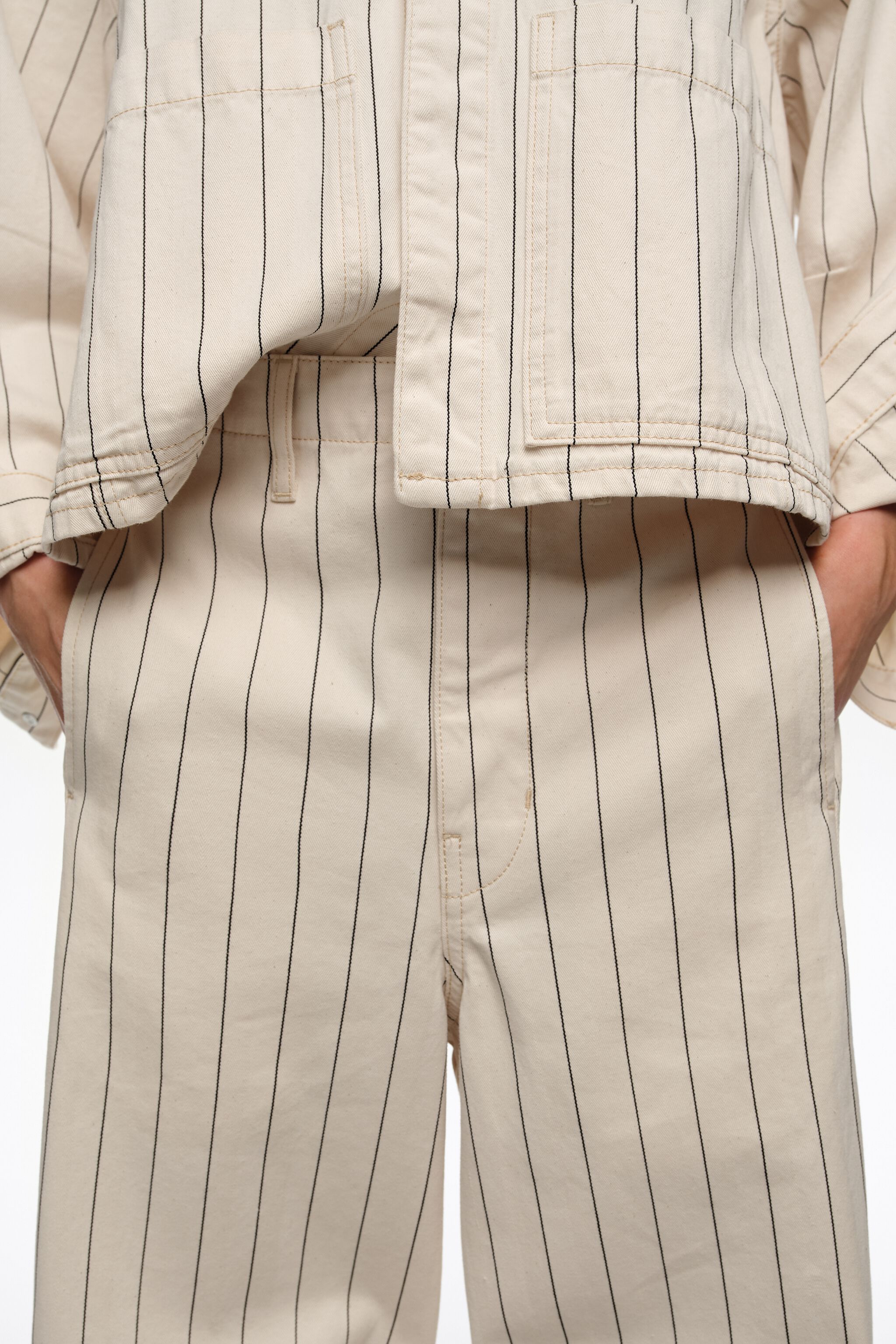 BARREL - Off-white striped jeans