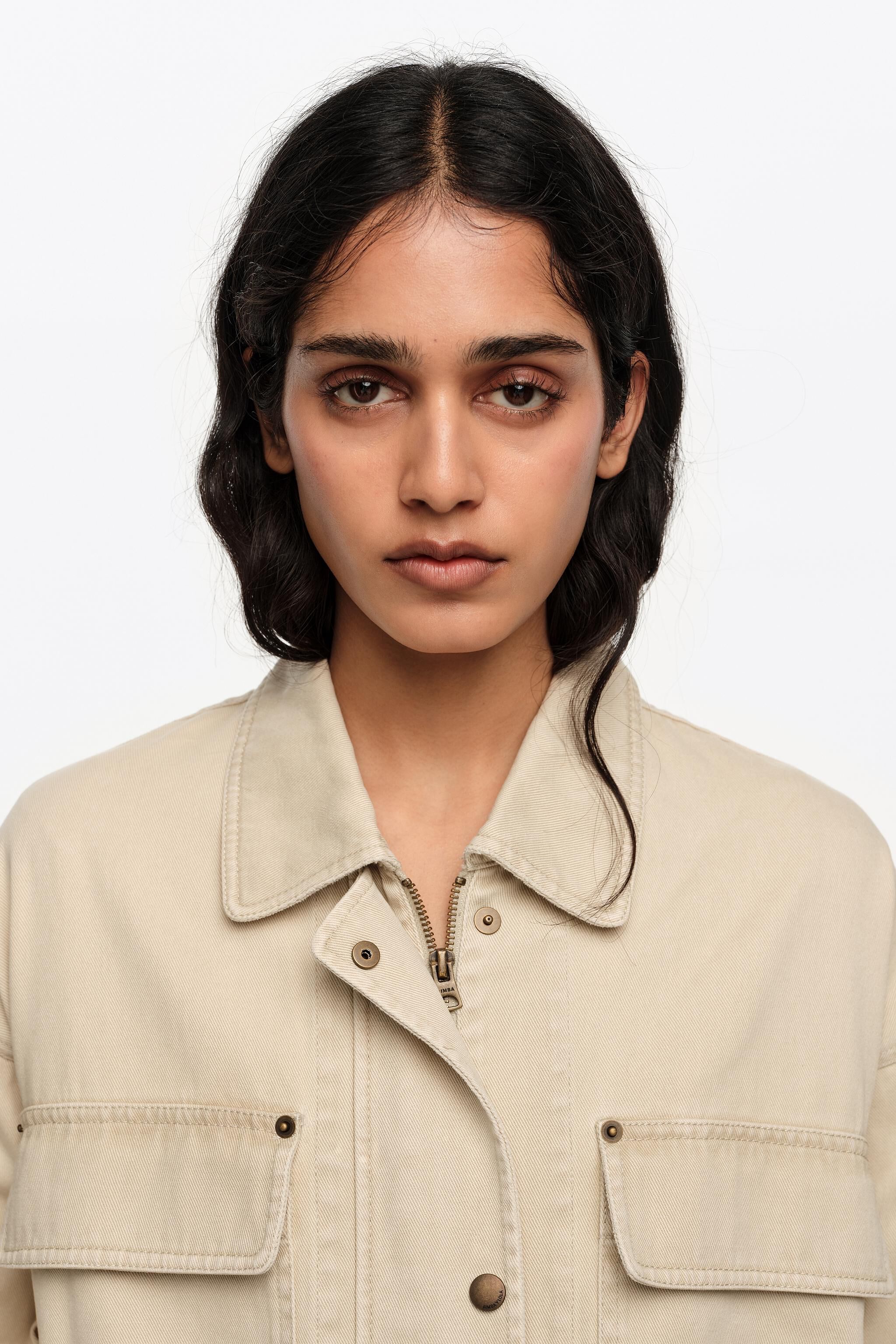Off-white cotton multi-pocket jacket
