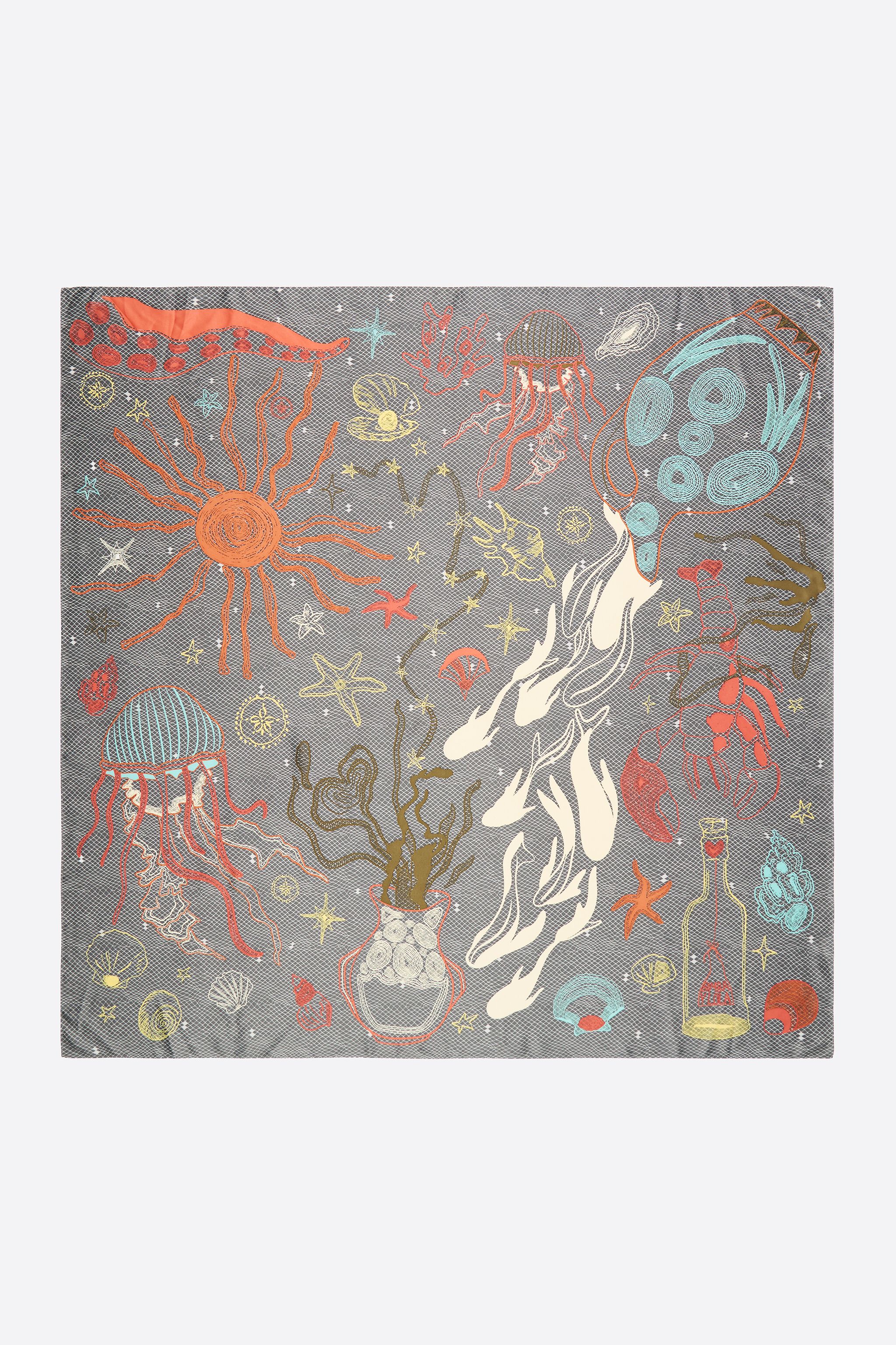 Anthracite scarf with nautical motifs