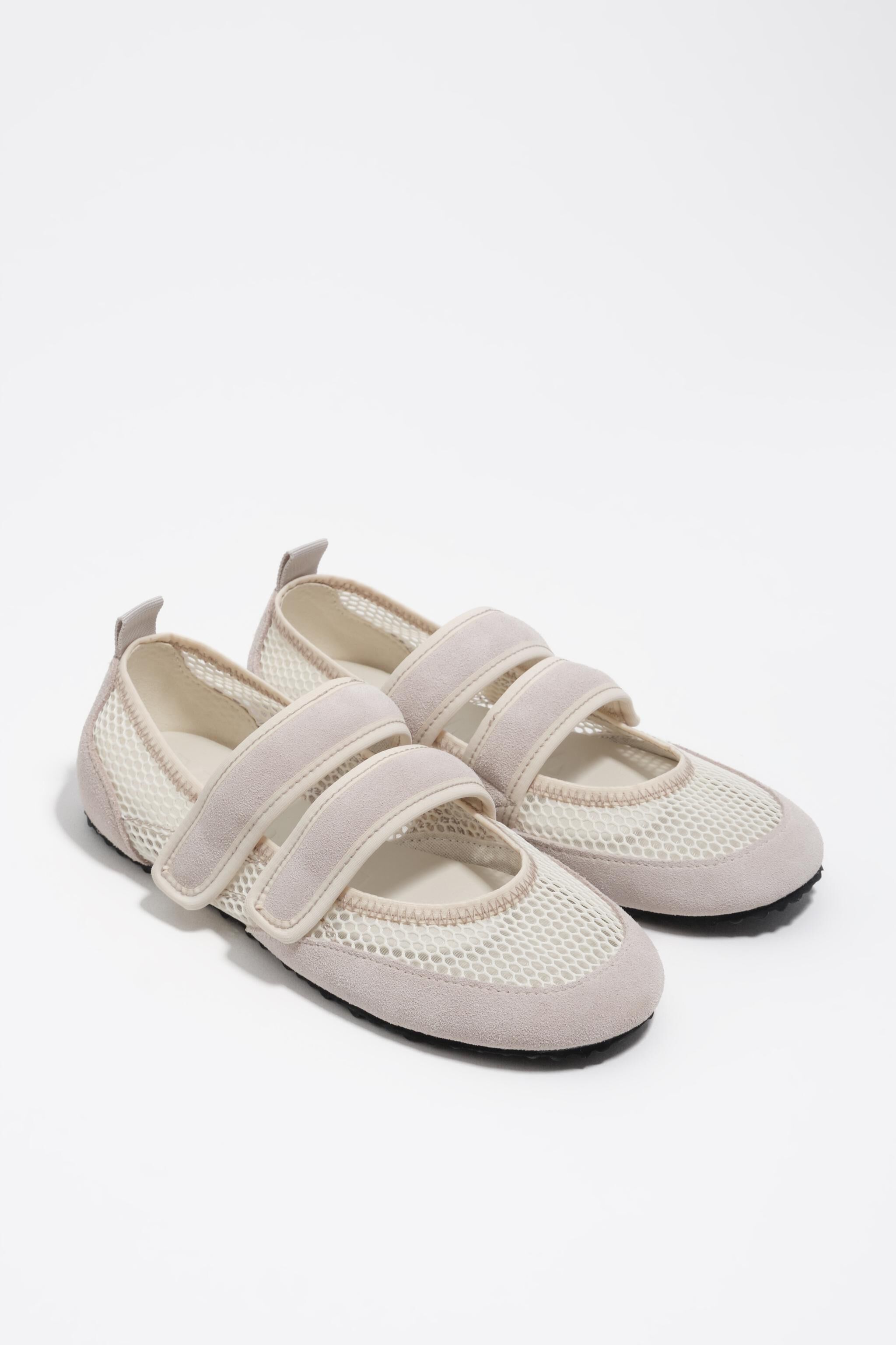 White Velcro sporty ballerina
