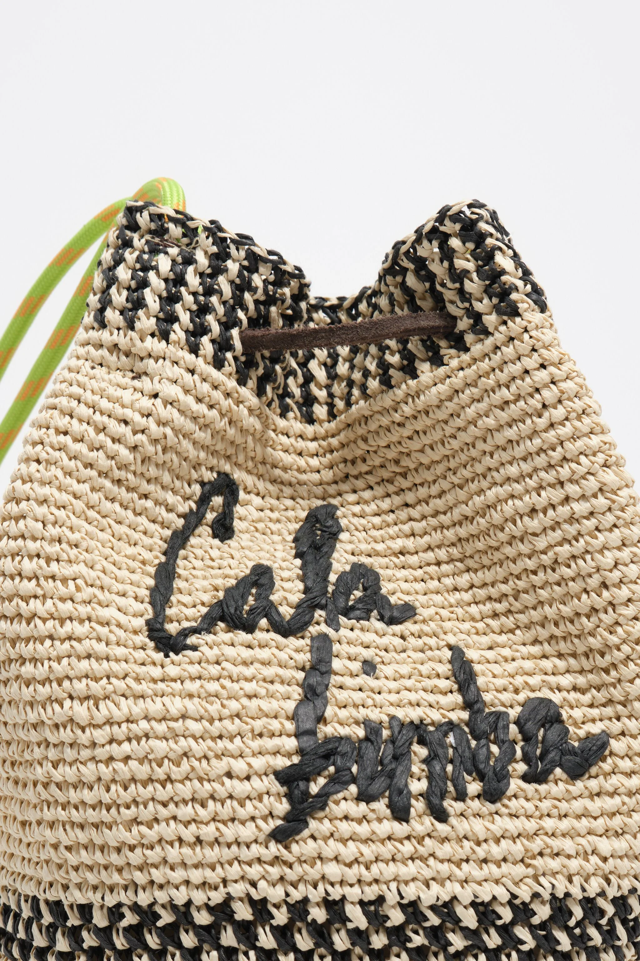 Medium natural plaited raffia bucket bag