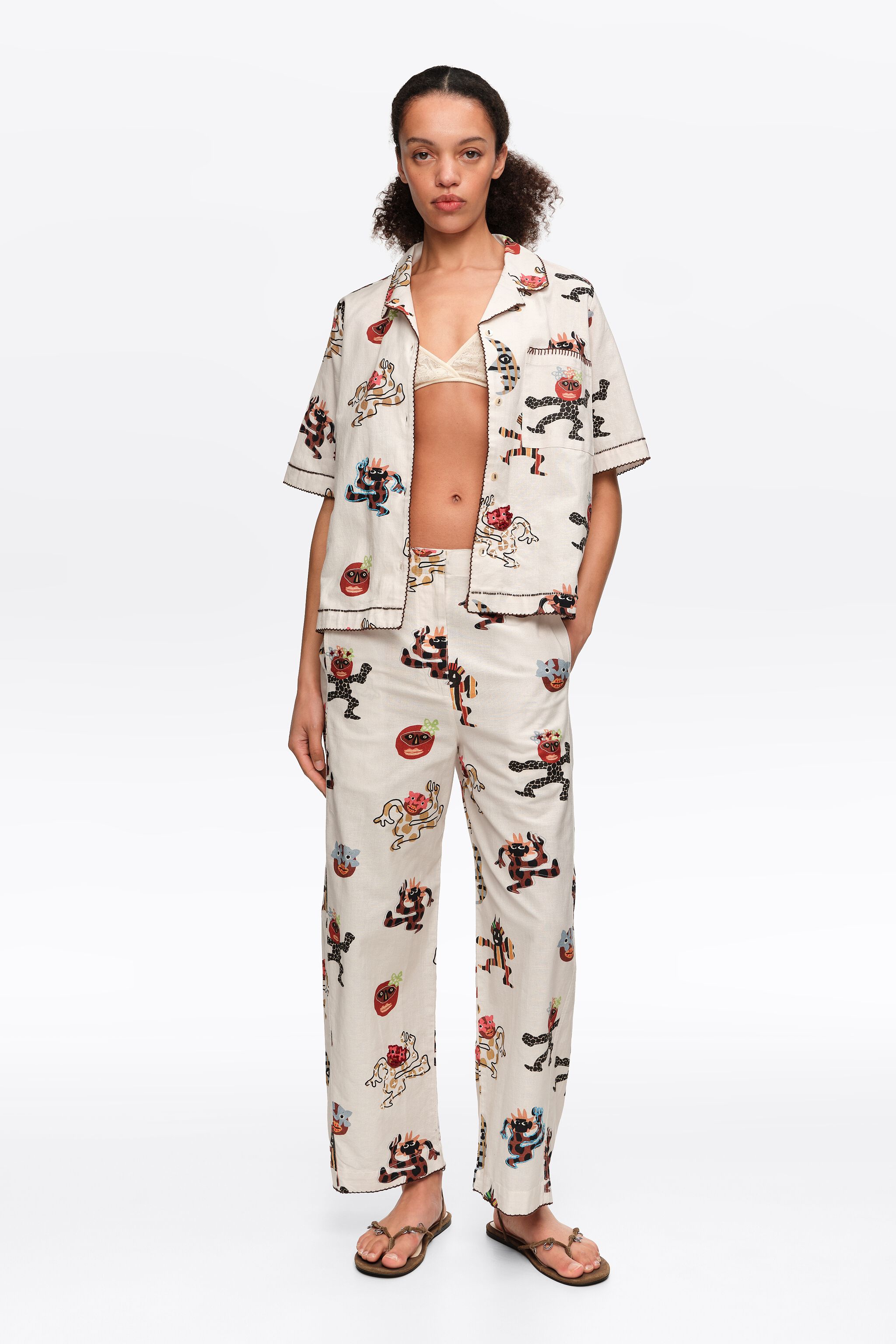 Samba barrel trousers with decorative stitching