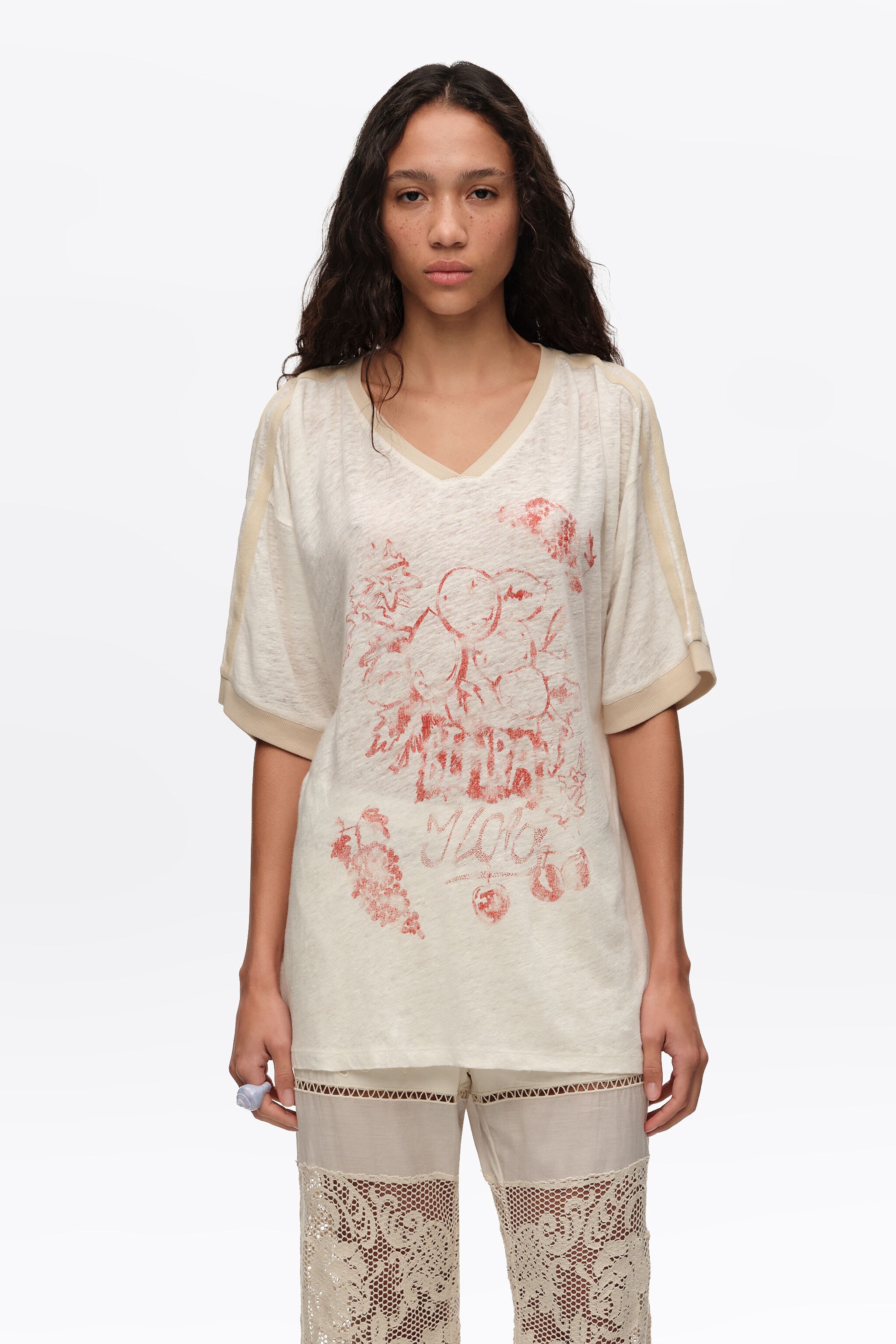 Faded ivory linen fruit logo T-shirt