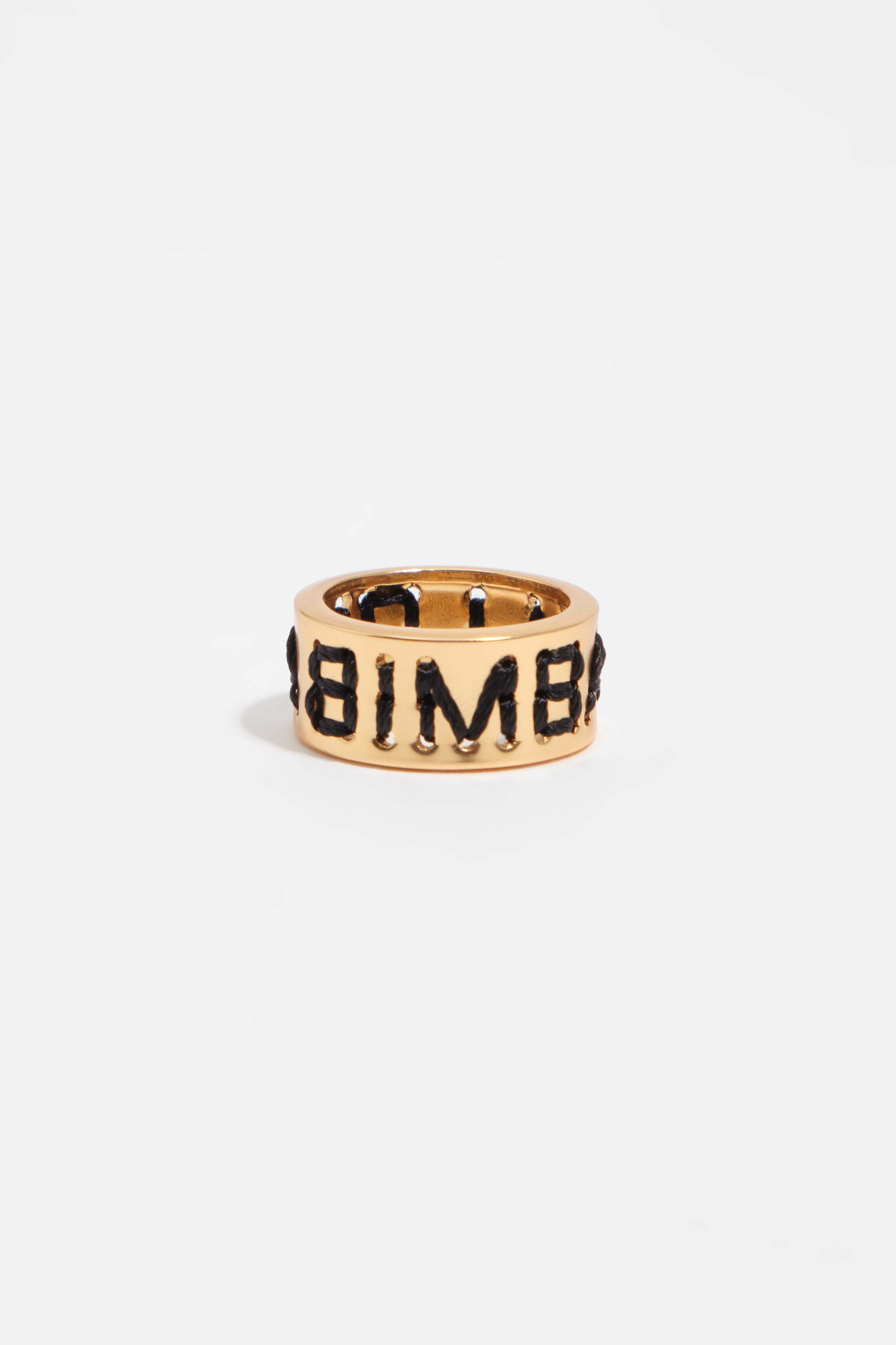 Embroidered scarf ring