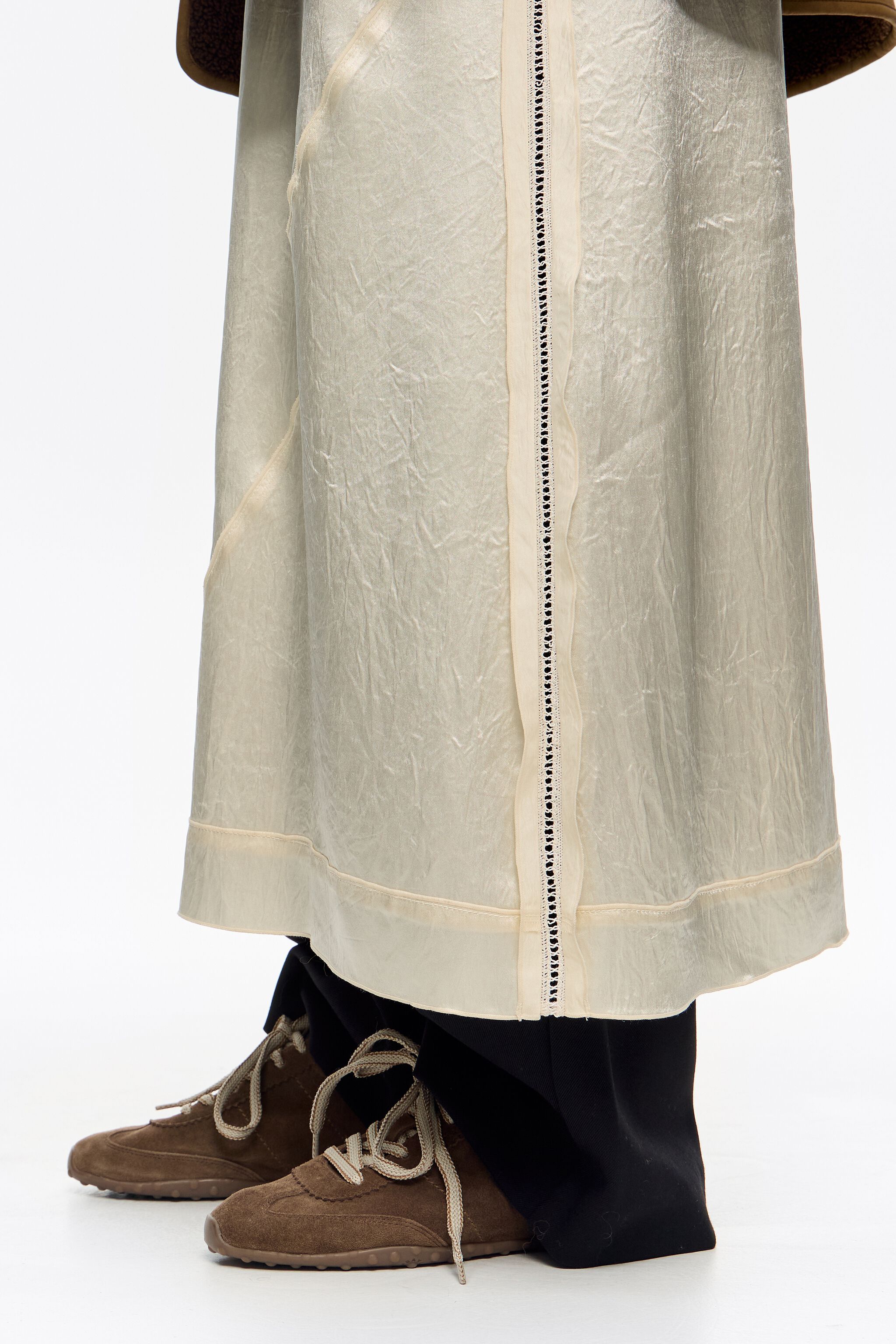 Taupe suede 13 29 sneaker
