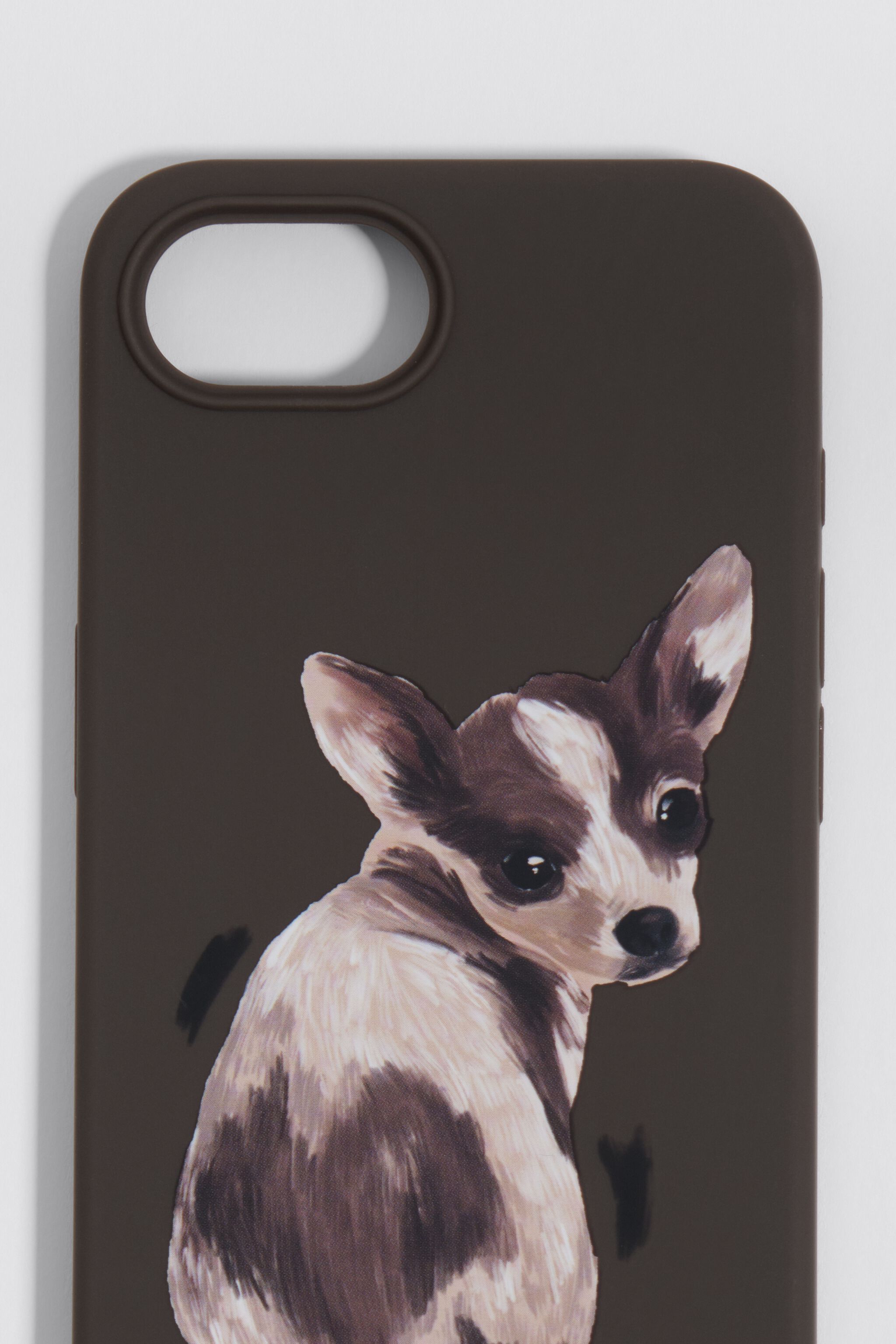 Chocolate chihuahua iPhone 16 e hard case