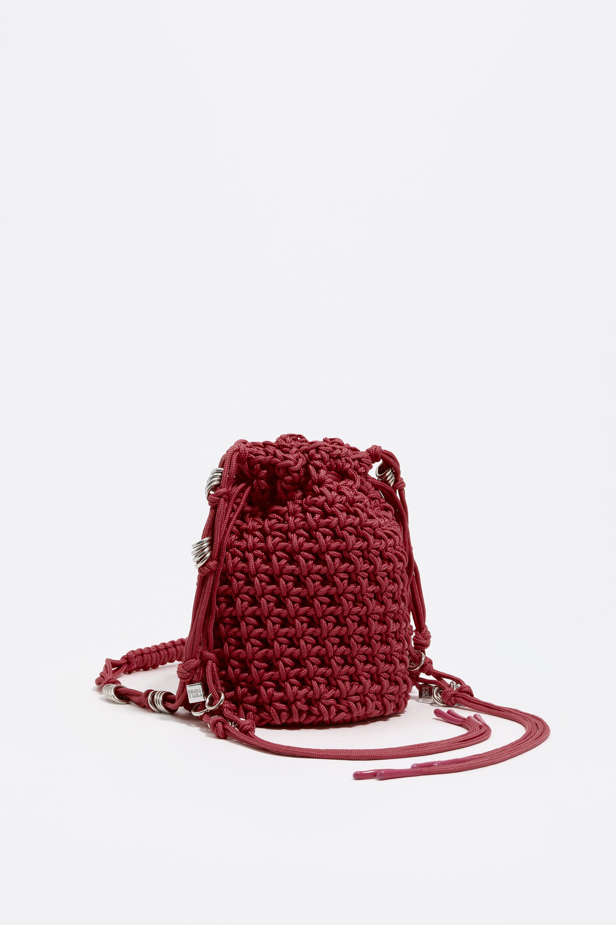 Garnet mini plaited crochet bucket bag