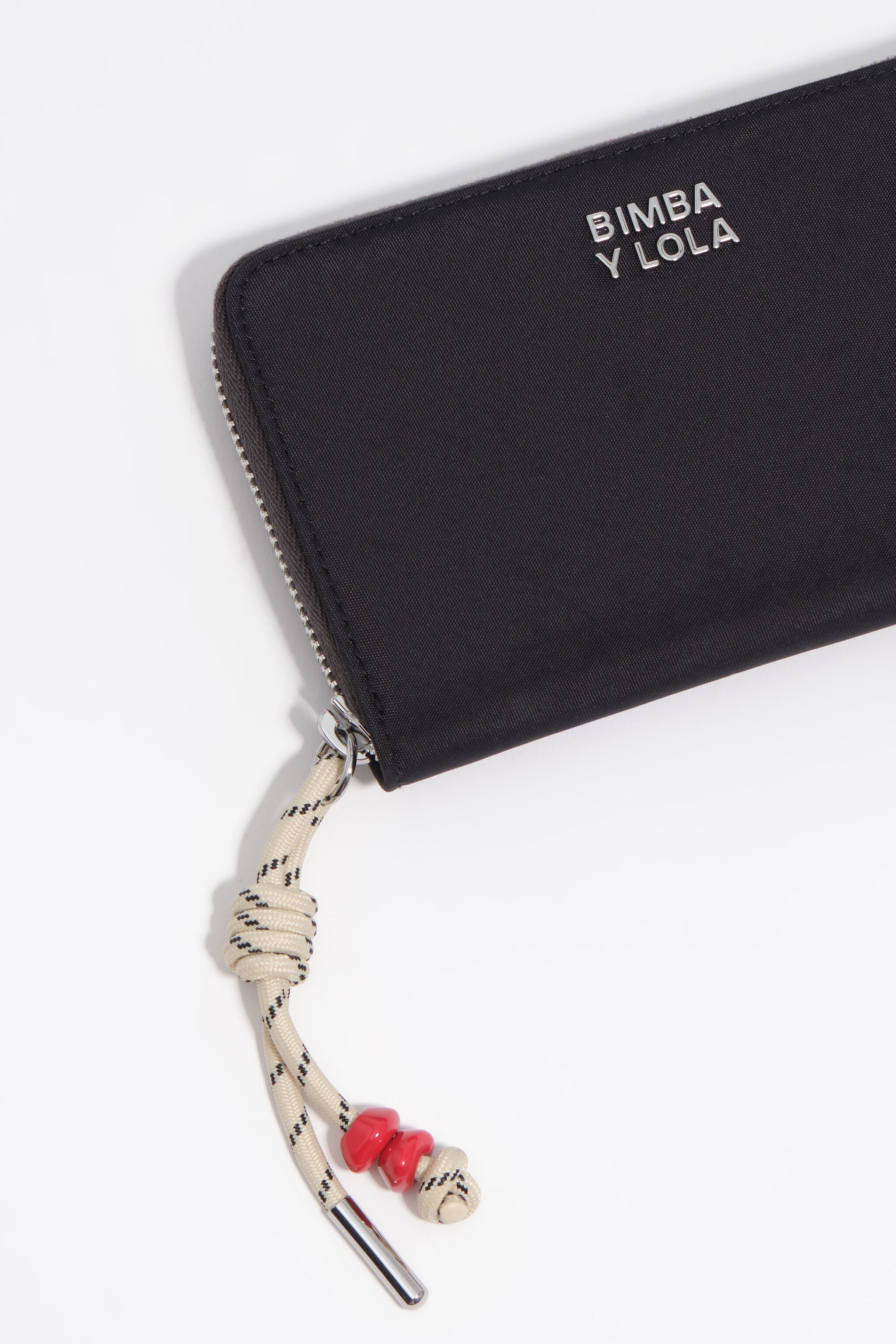 Medium graphite wallet