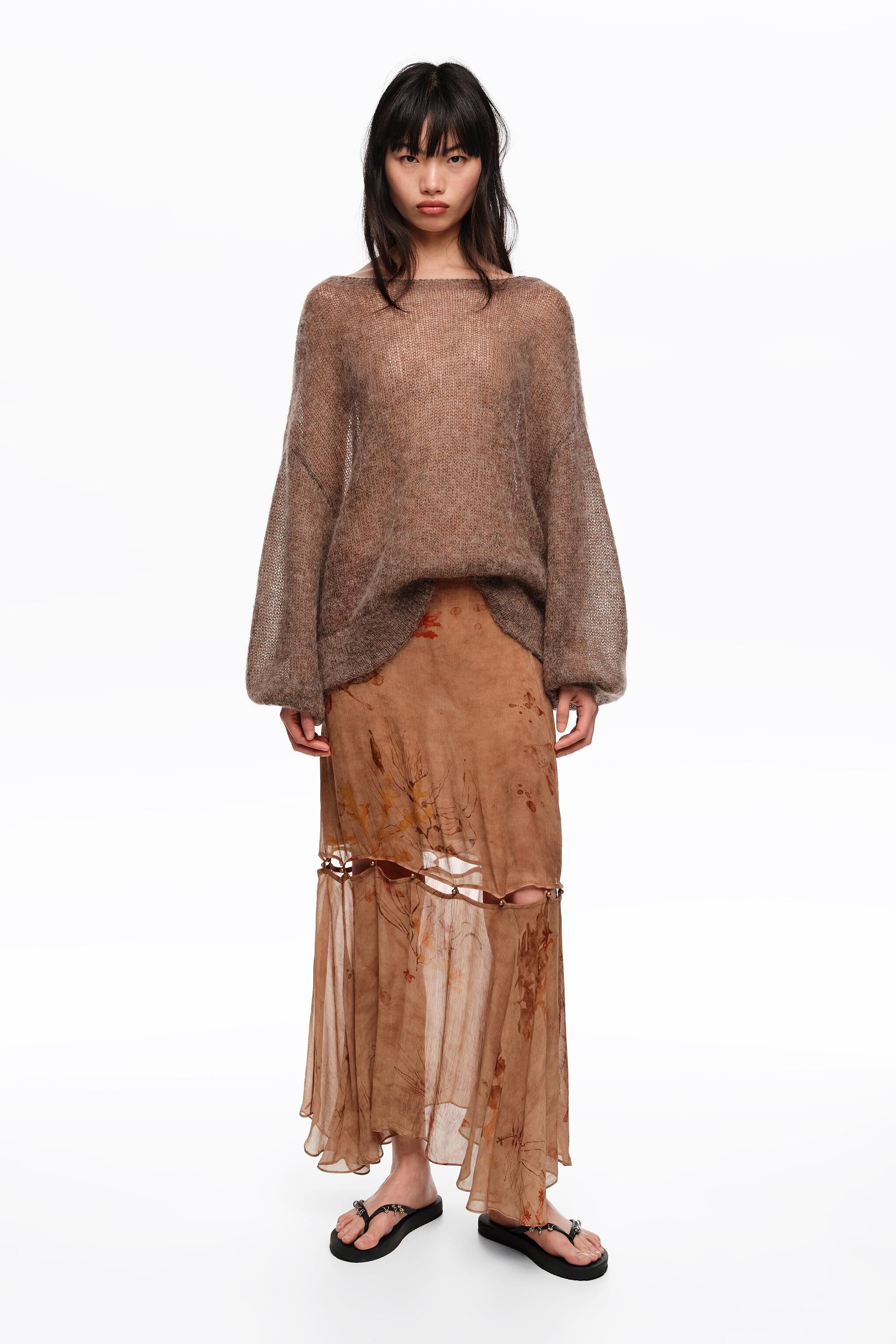 Underwater flared buttoned skirt