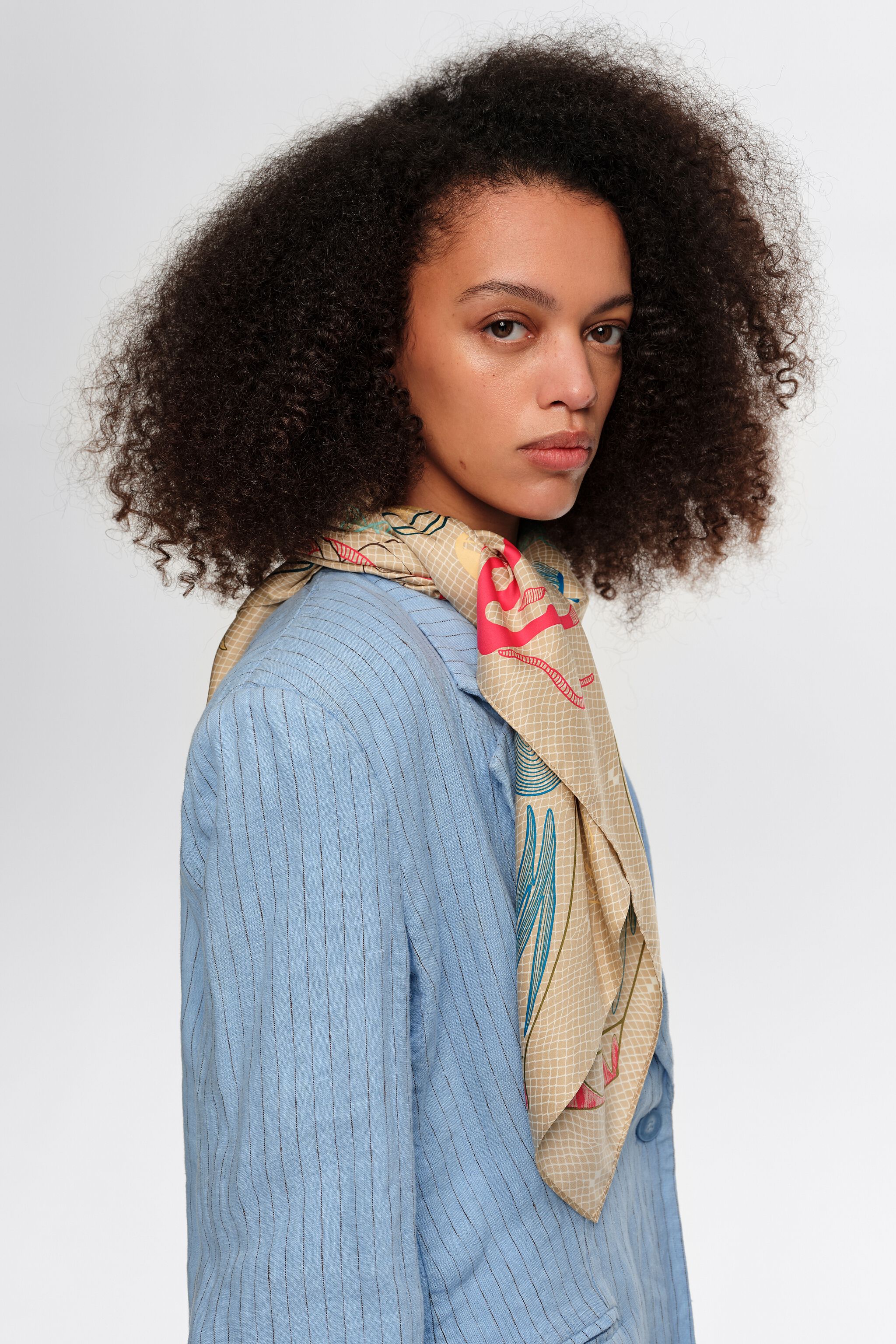 Beige scarf with nautical motifs