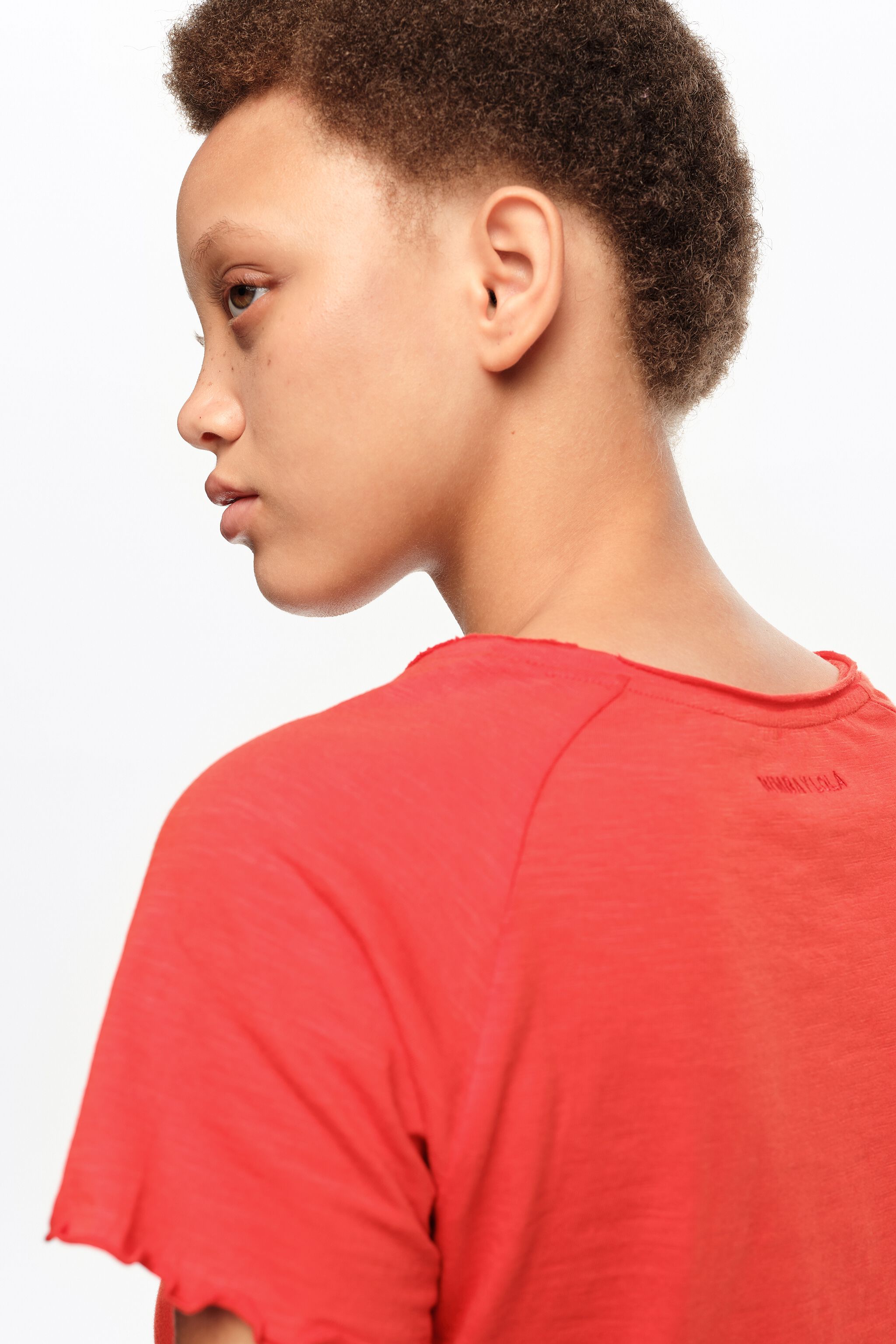 Red fitted raglan T-shirt