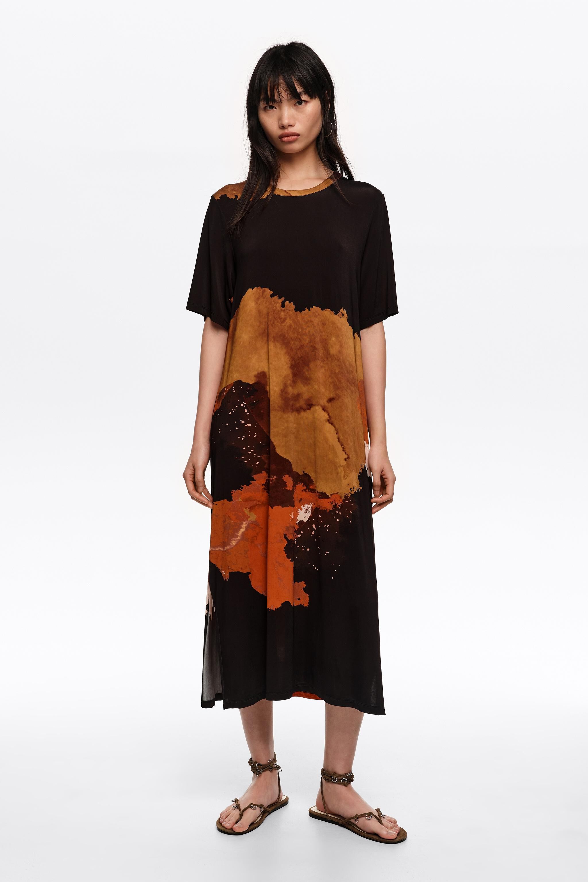 Blot black flowing midi T-shirt dress