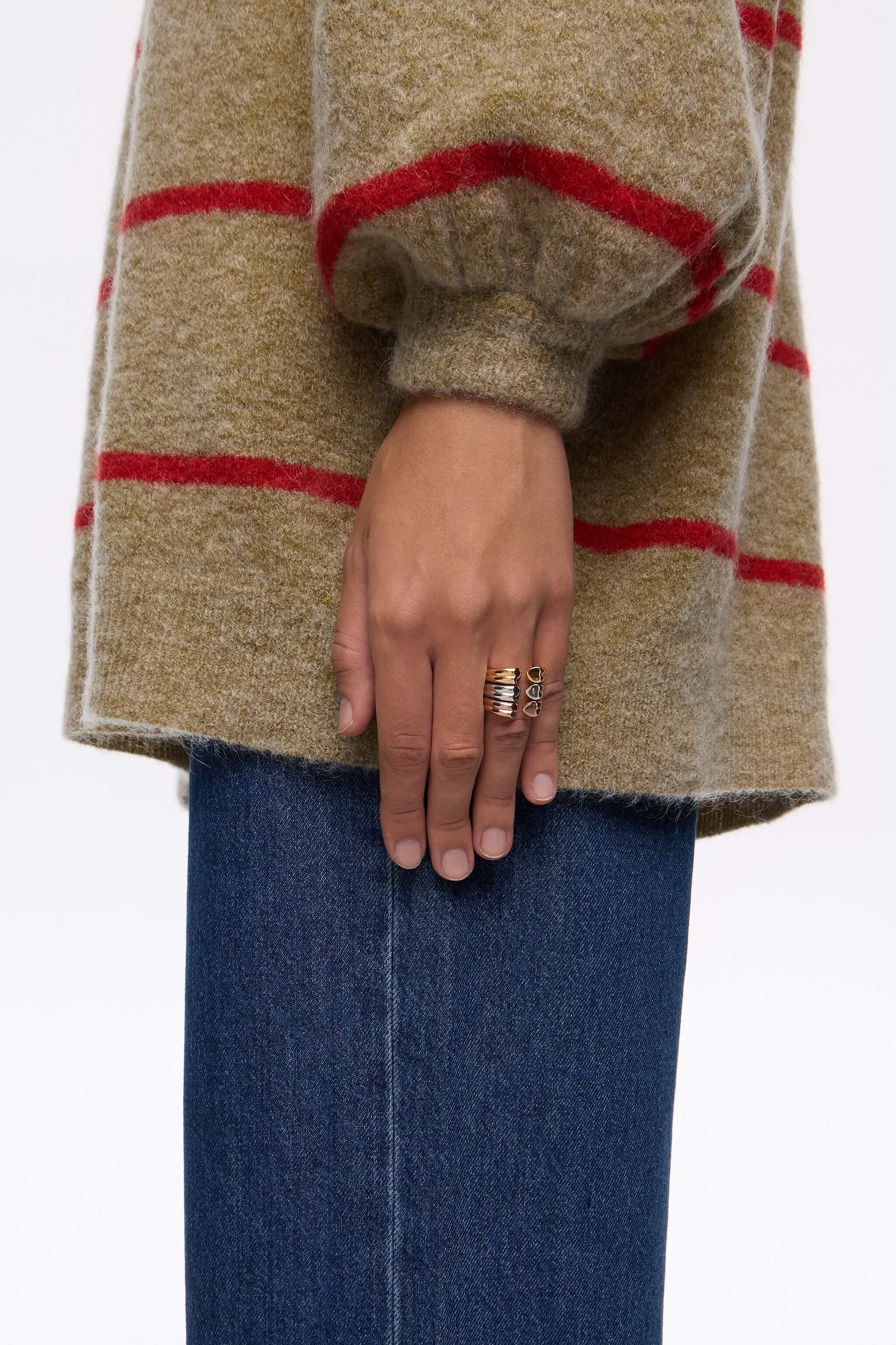 Three-tone hearts ring