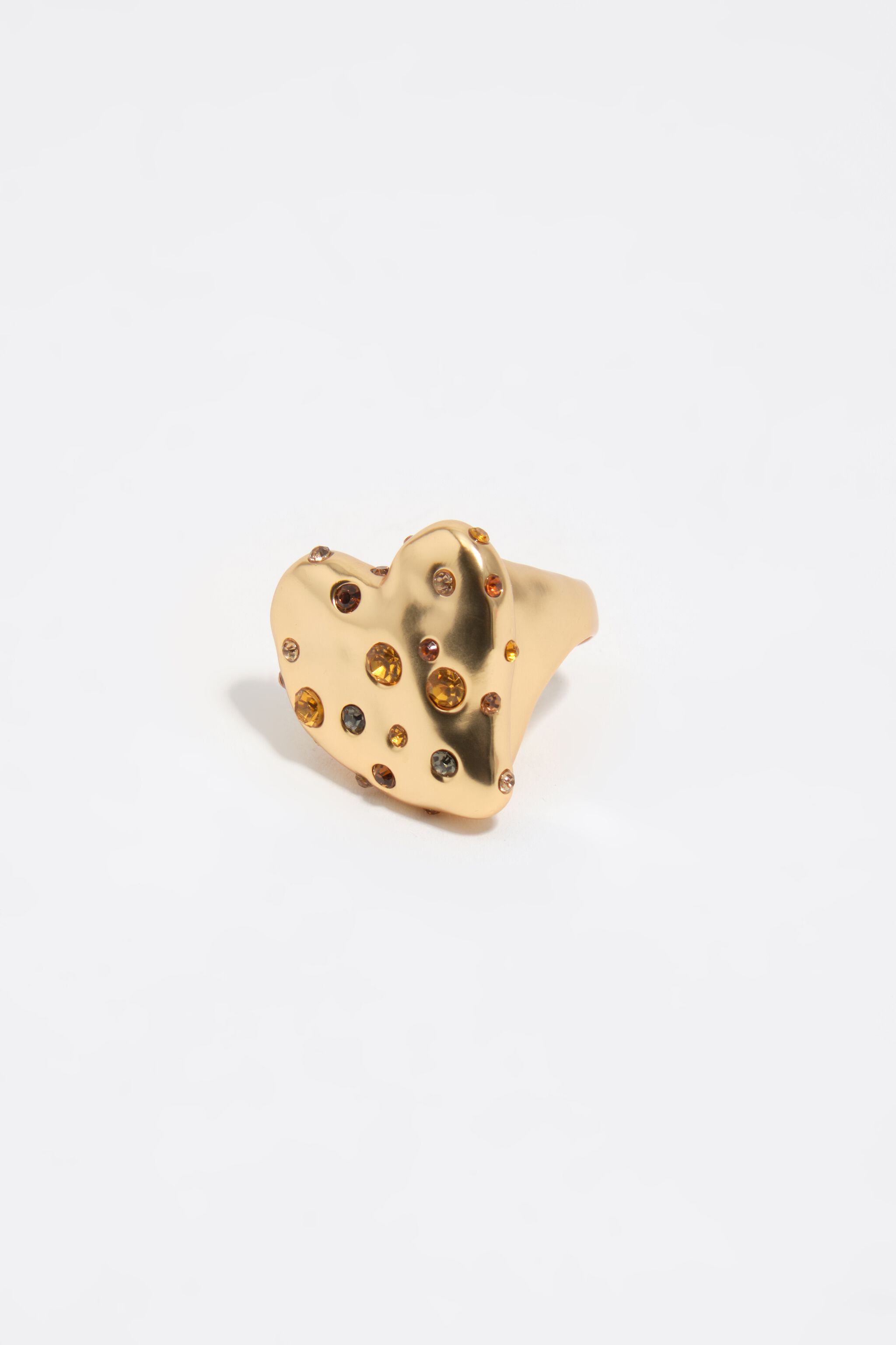 Matte gold textured heart crystals ring