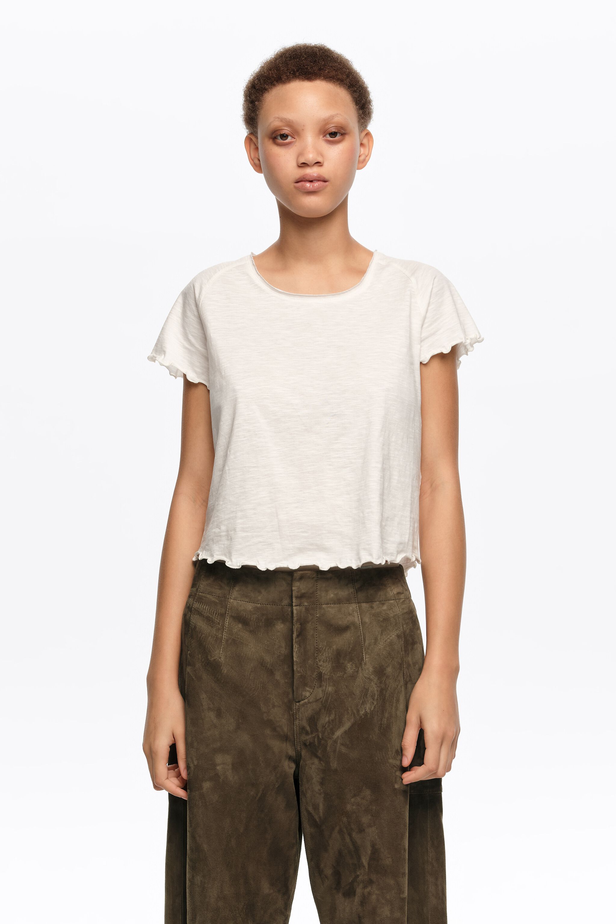 Ivory fitted raglan sleeve T-shirt