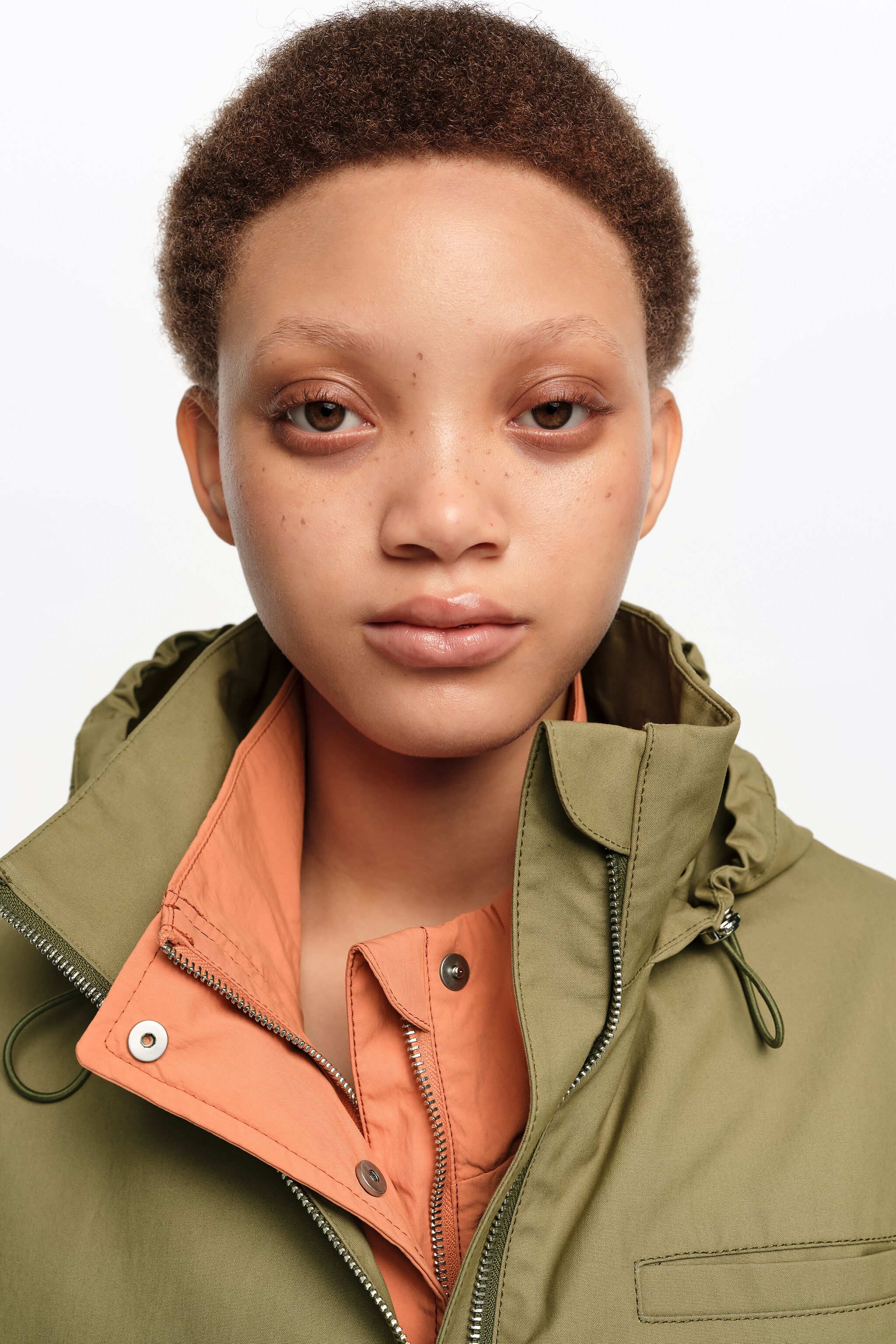 Light khaki cotton A-line trench