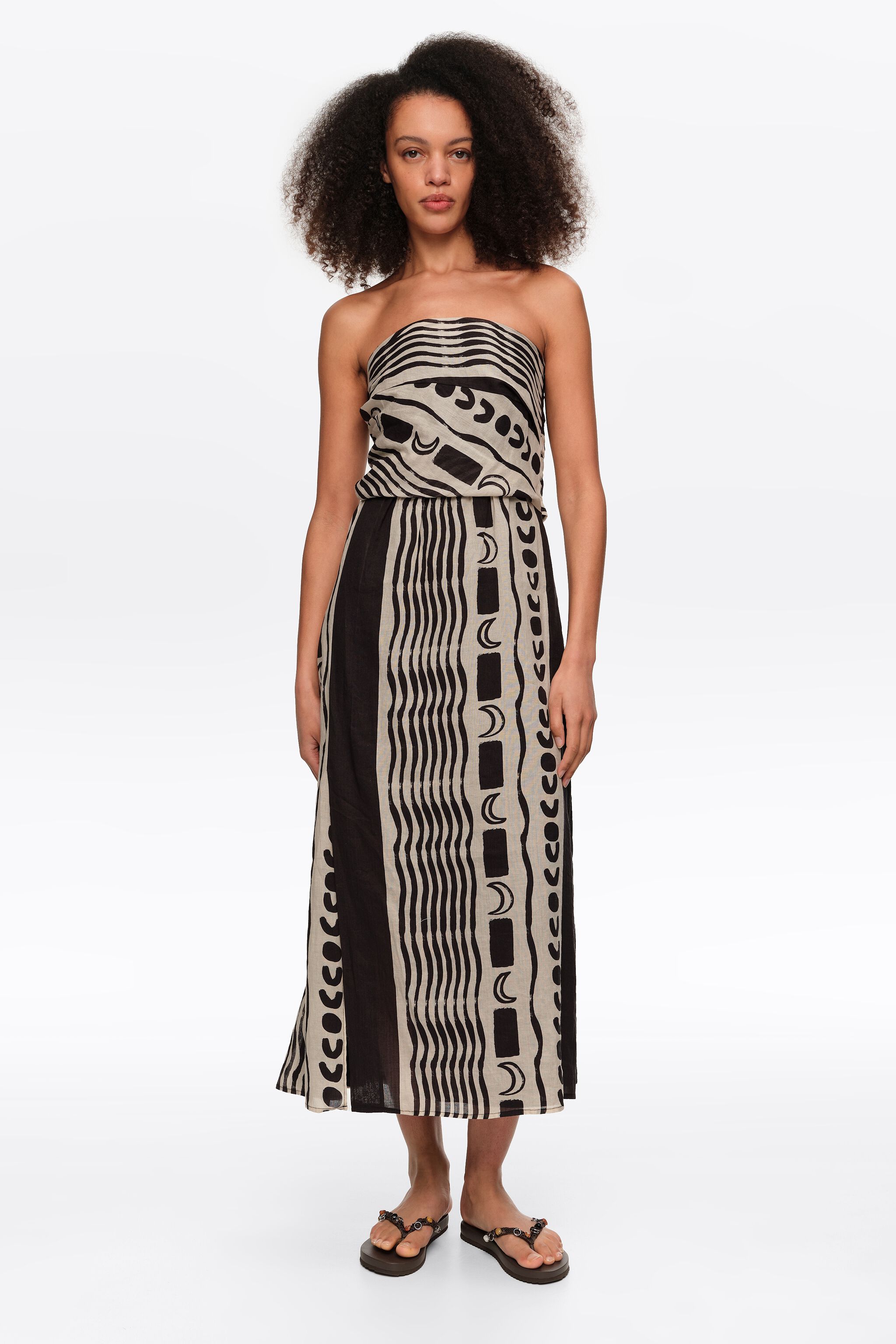 White strapless Moon stripes dress