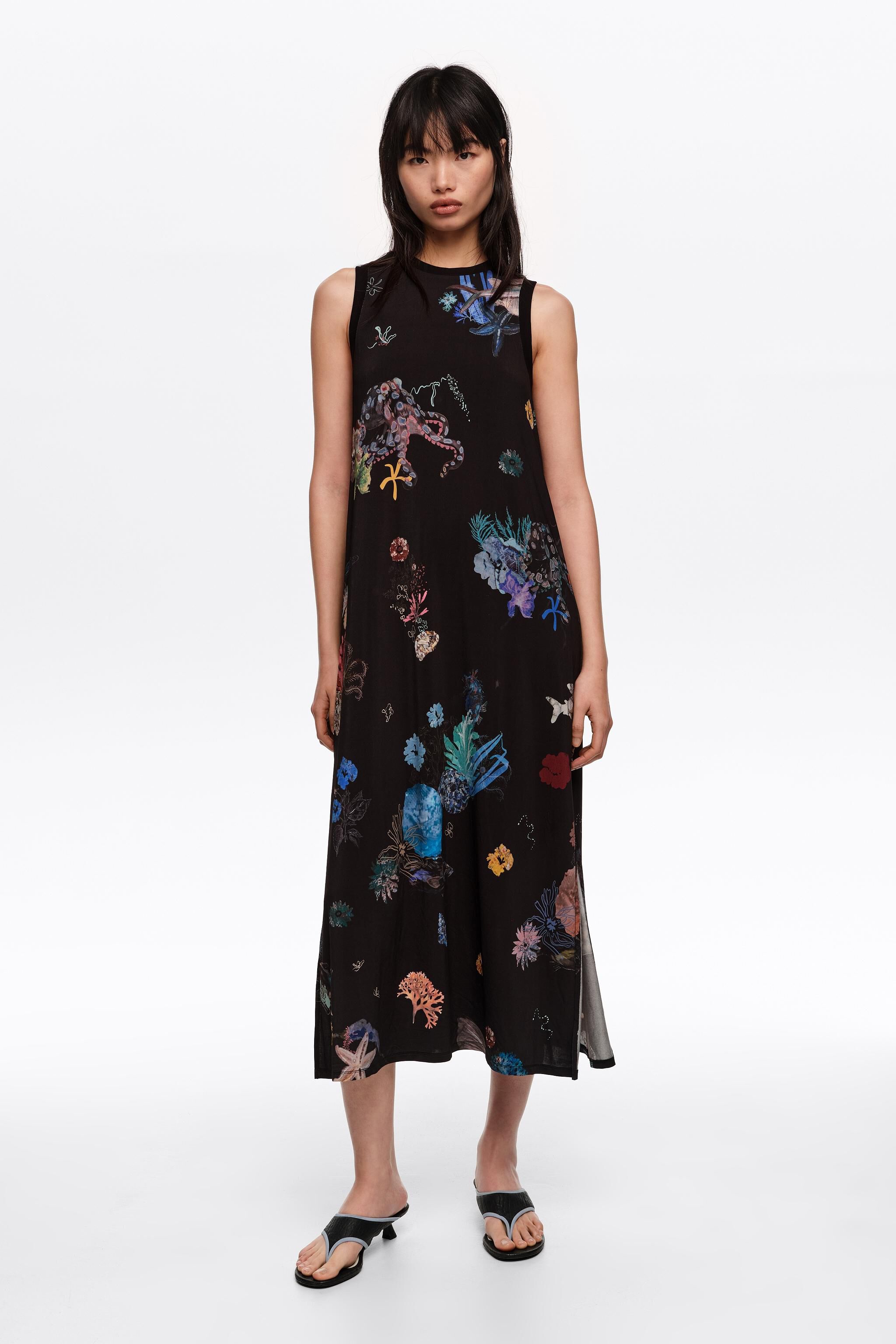 Seabed black flowing sleeveless T-shirt dress