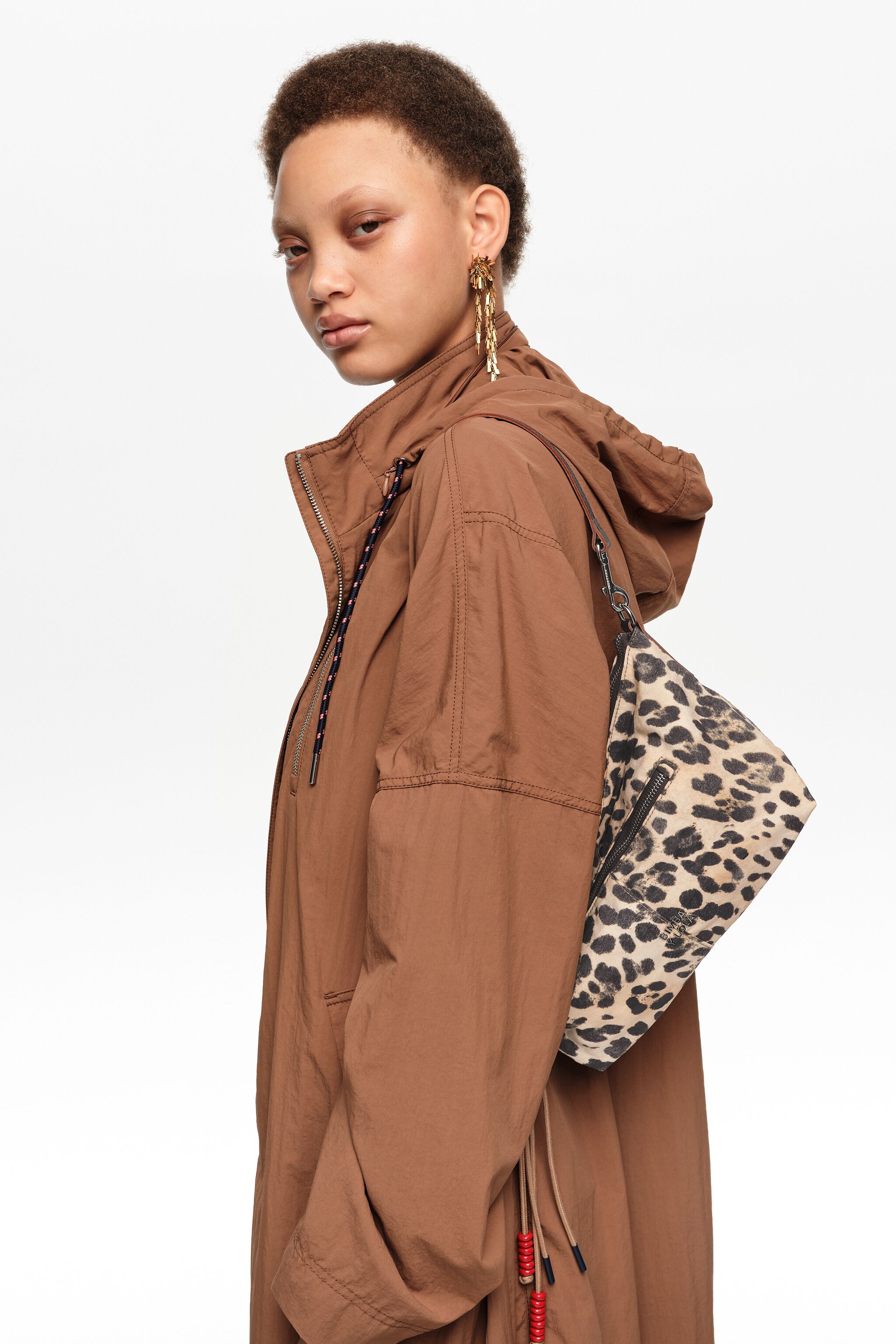 Natural Leopard Trapecio bag