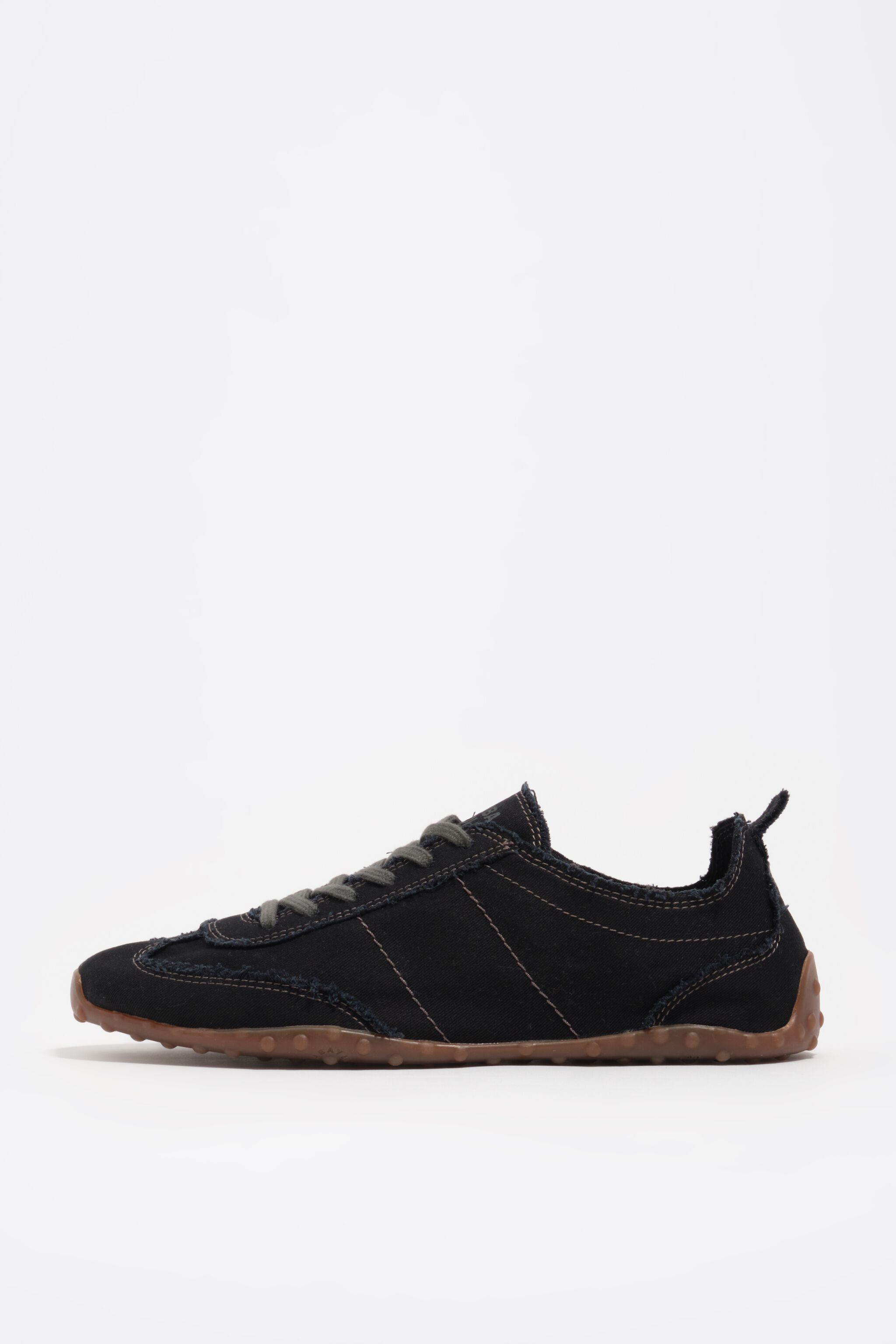 Black fabric 13 39 sneaker