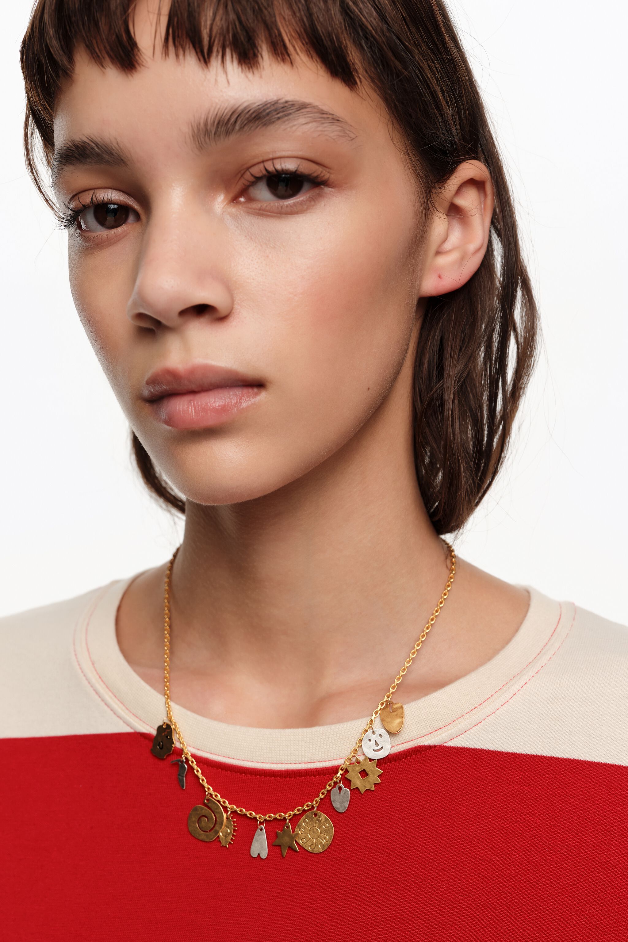 Two-tone metal silhouette necklace