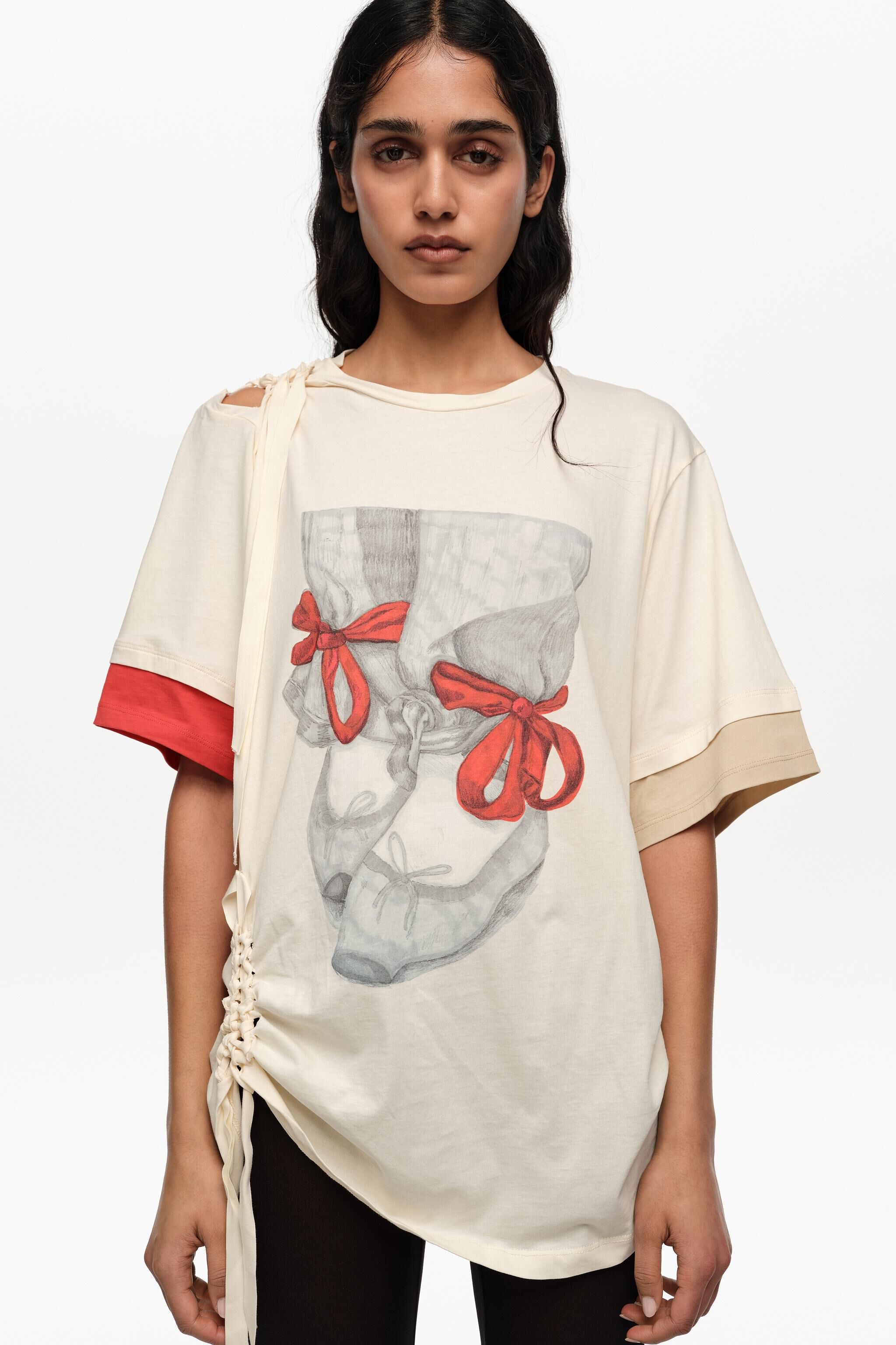 Vanilla ballerinas logo ruched T-shirt