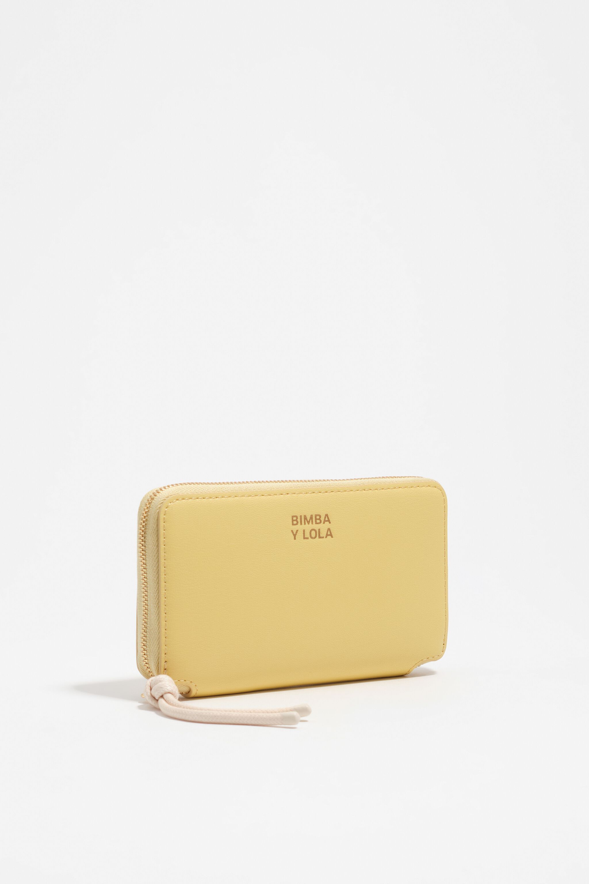 Medium banana leather horizontal wallet