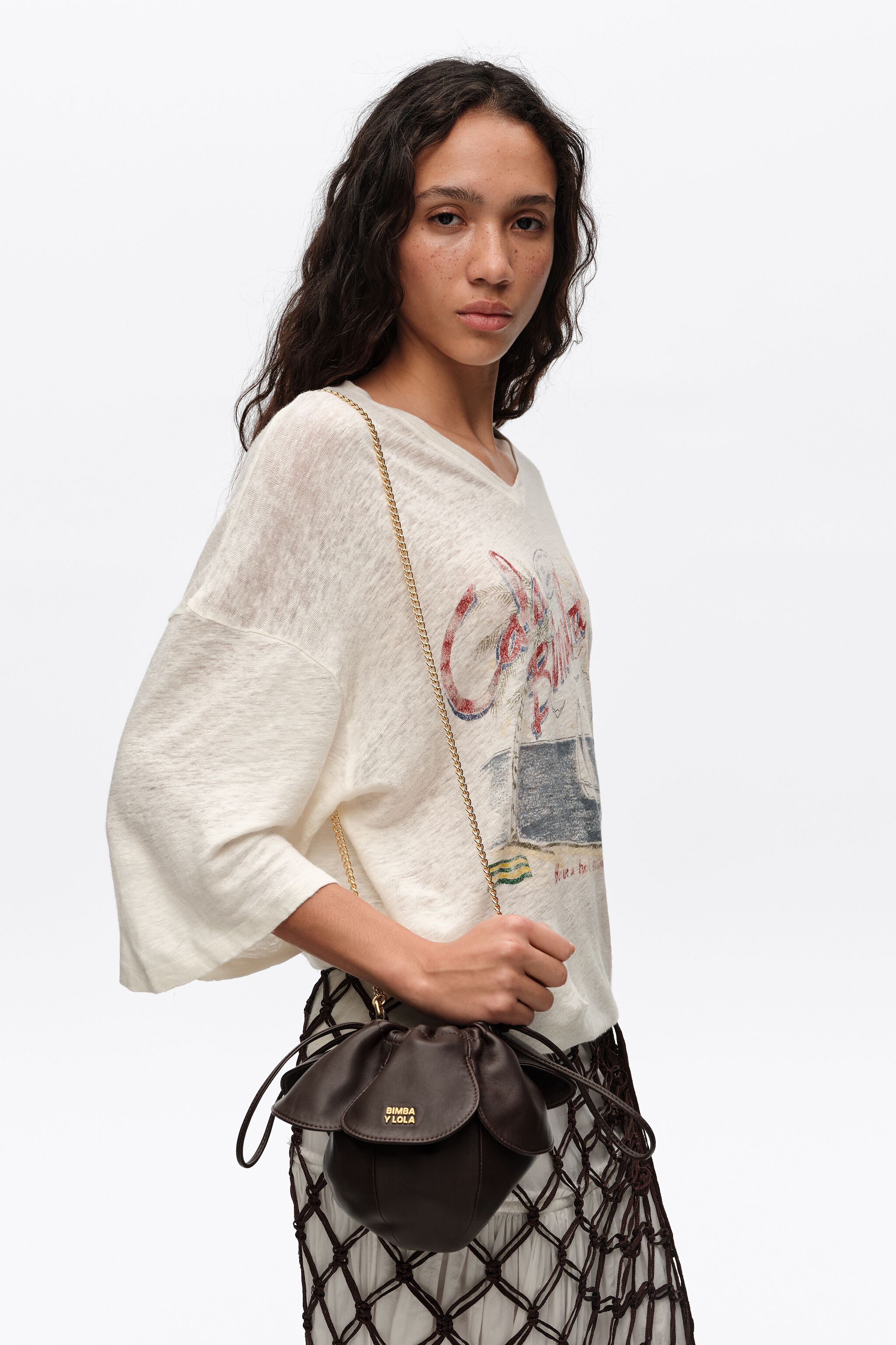 Ebony leather Pétalo bag
