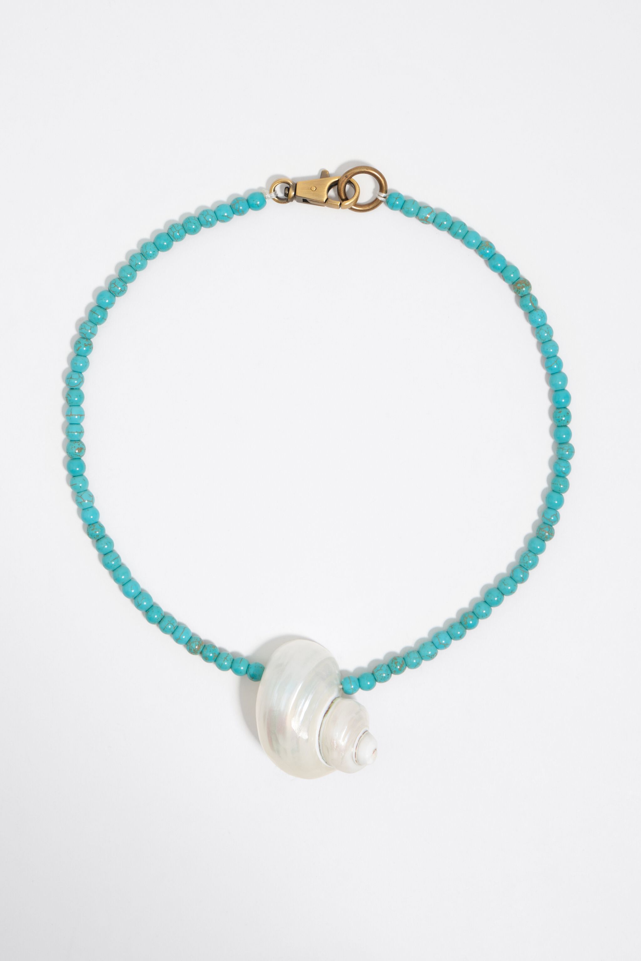 Necklace with natural seashell and turquoise stones