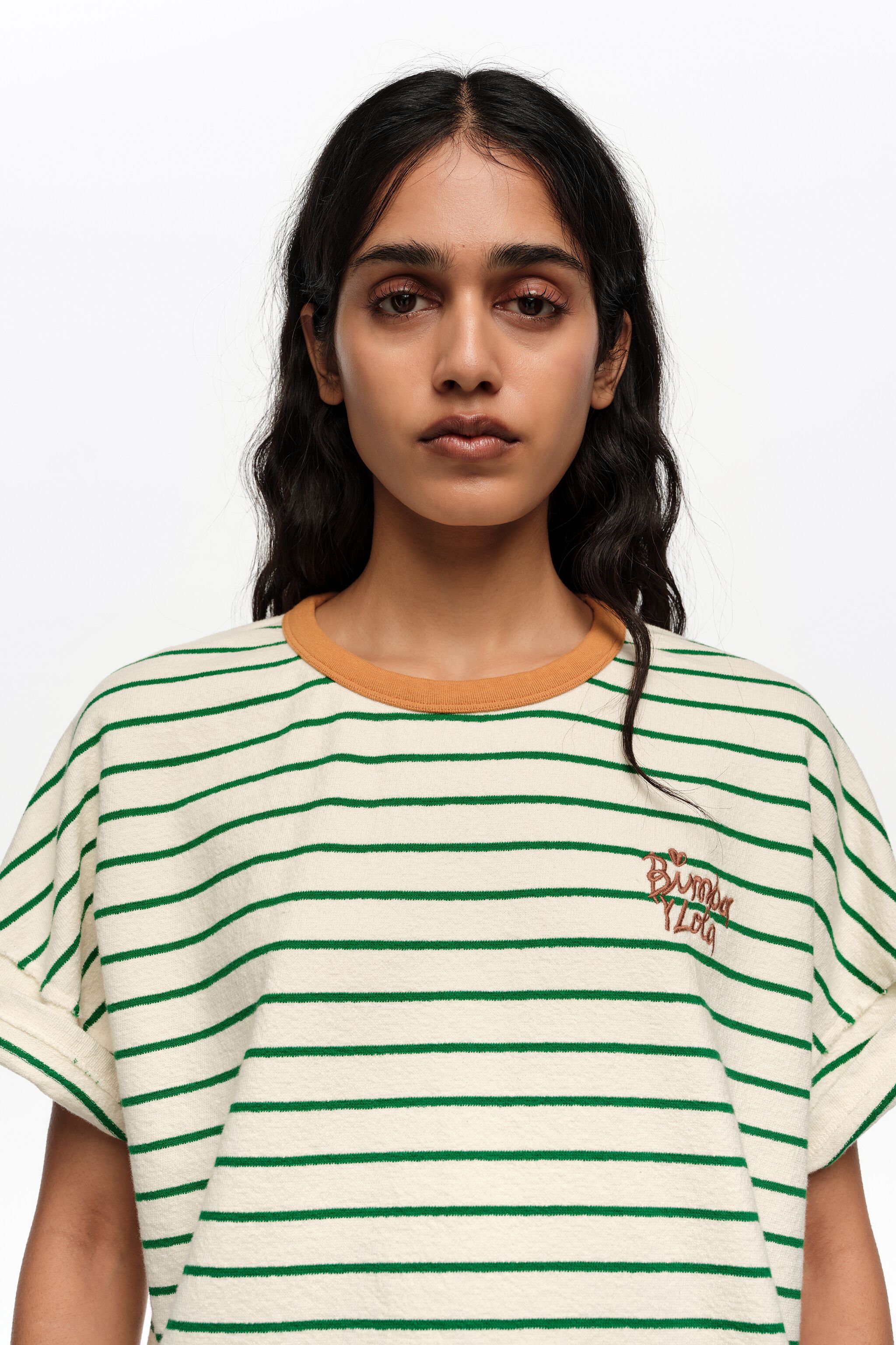 Green striped contrast piping T-shirt