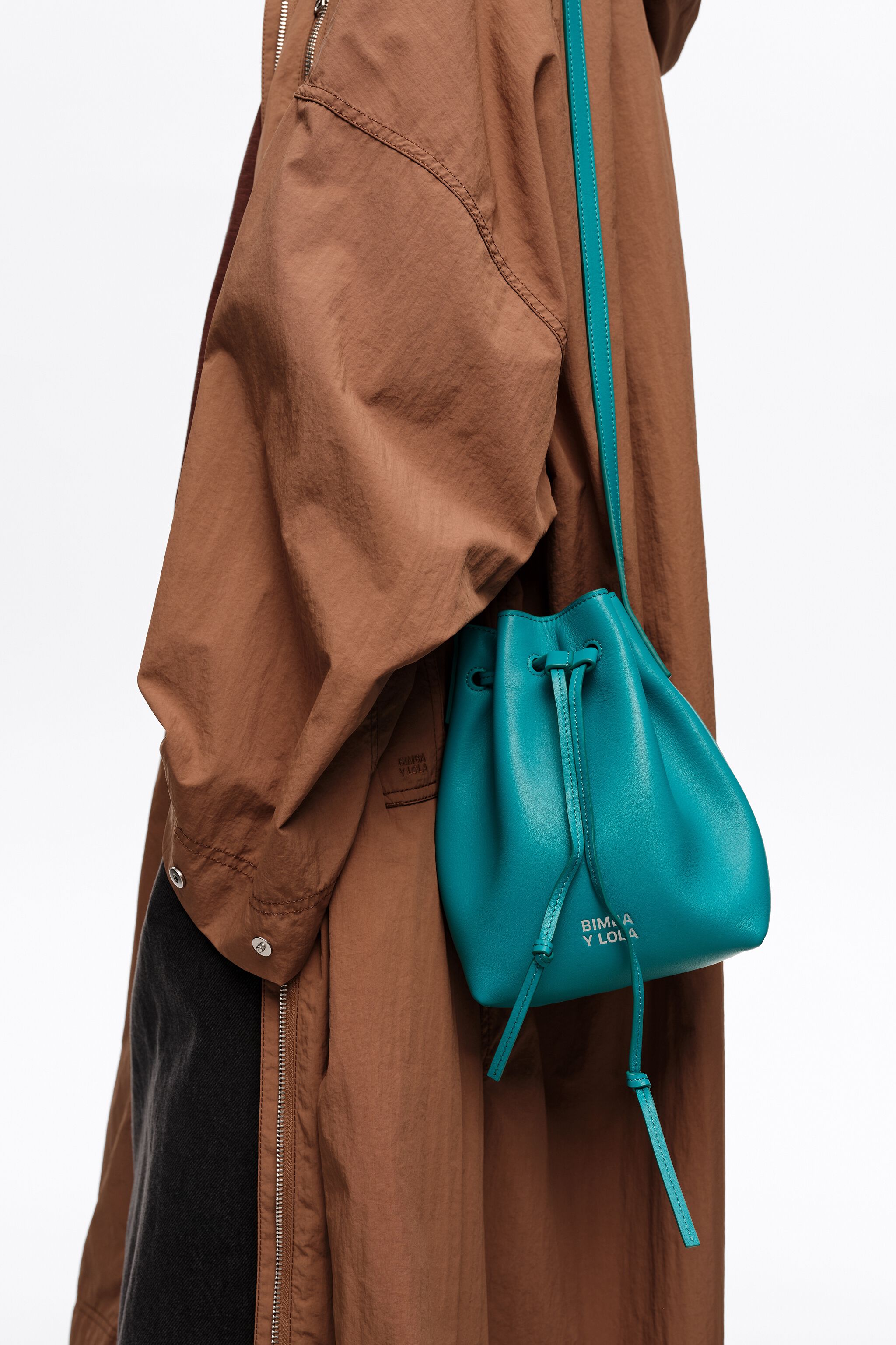 Tropical green small leather bucket bag